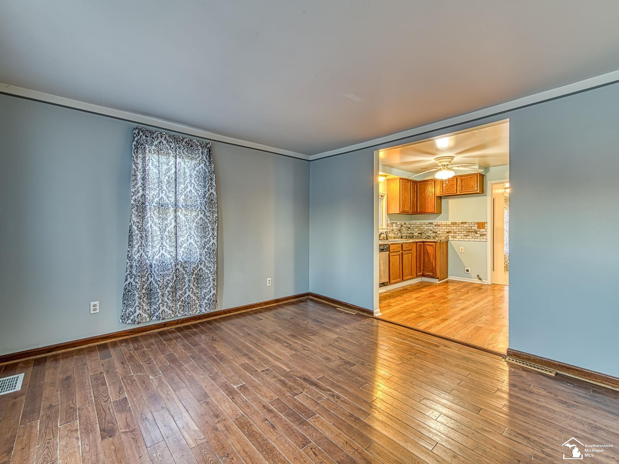 28339 Sheridan Street, Garden City, MI — Photo 25