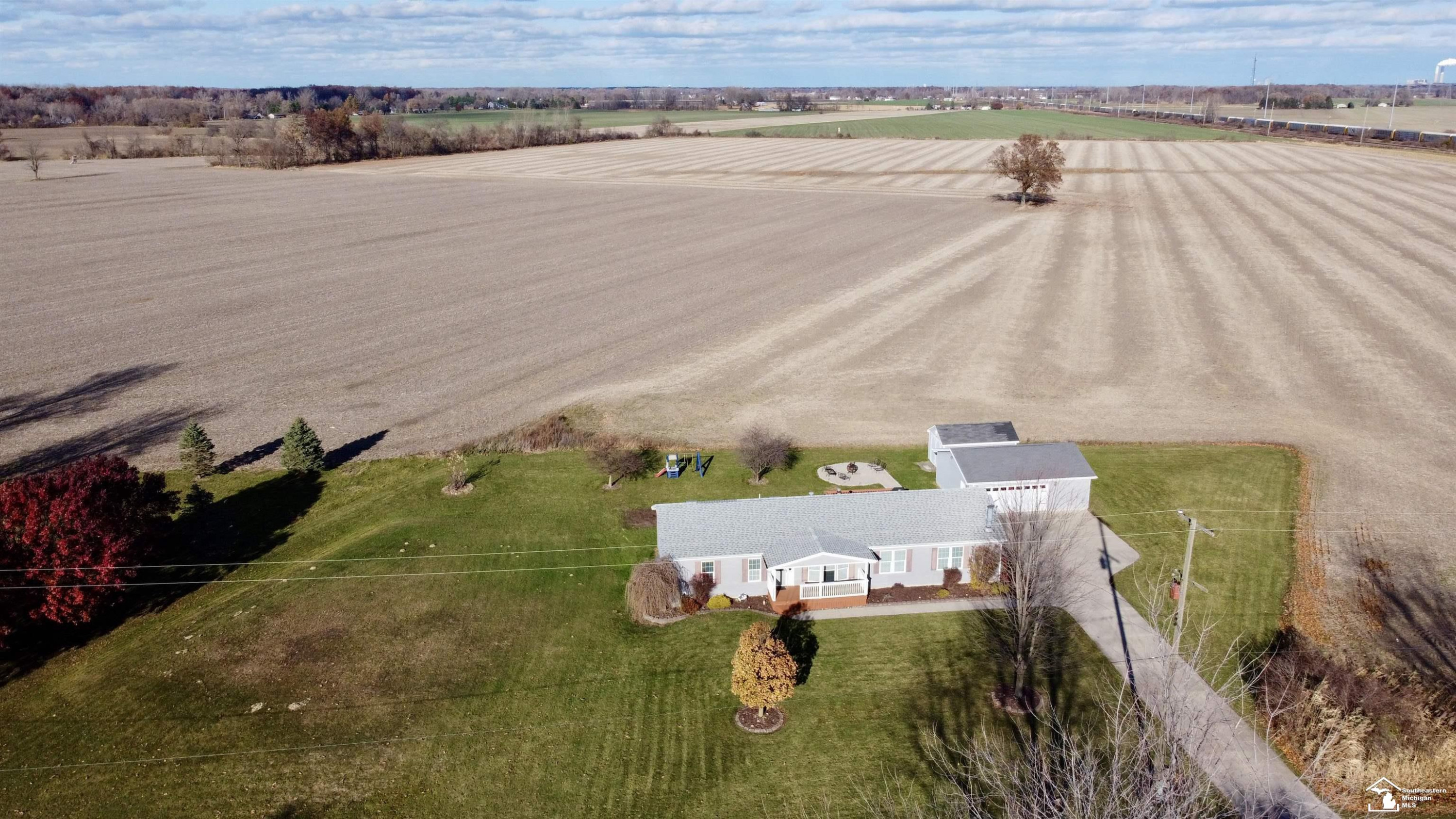 3854 Kelly Road, La Salle, MI — Photo 9