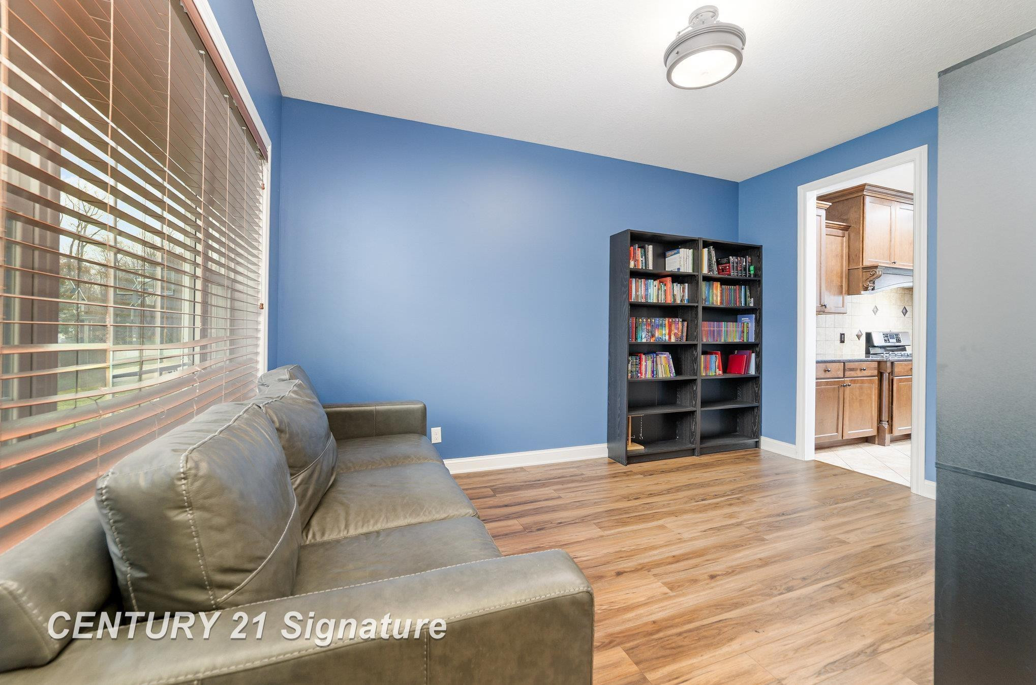 12422 Northway Parkway Drive, Freeland, MI 48623 — Photo 5