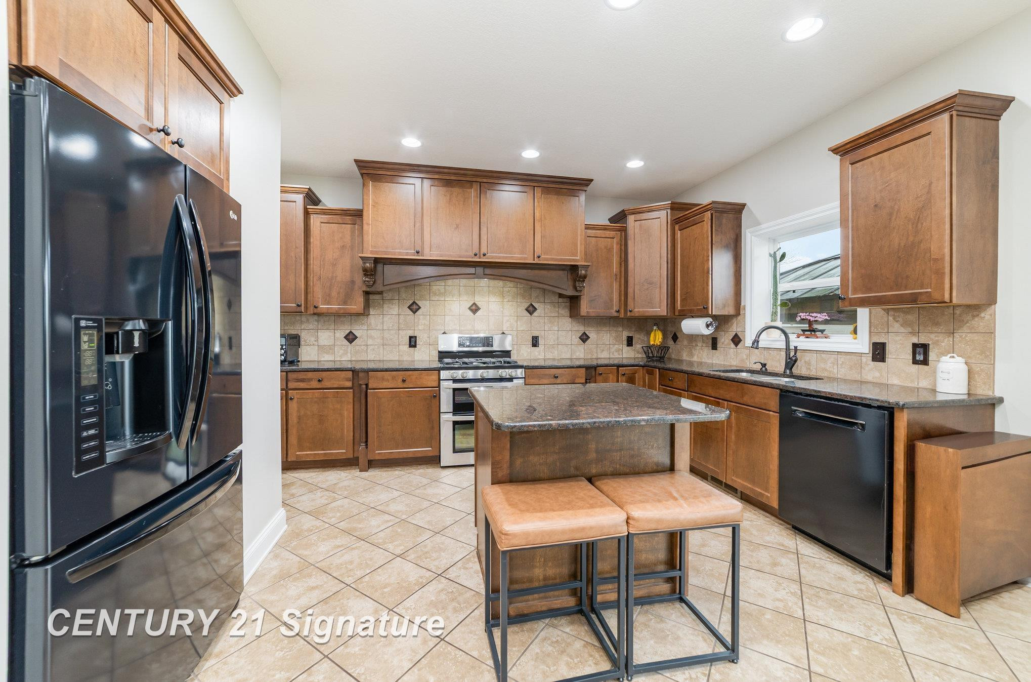 12422 Northway Parkway Drive, Freeland, MI 48623 — Photo 7