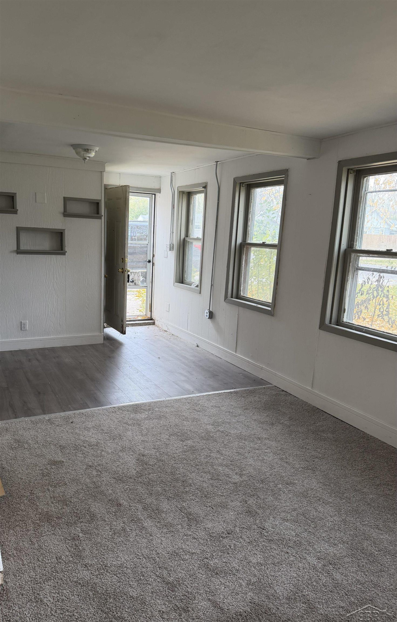 3016 Fairview Street, Saginaw, MI 48601 — Photo 2