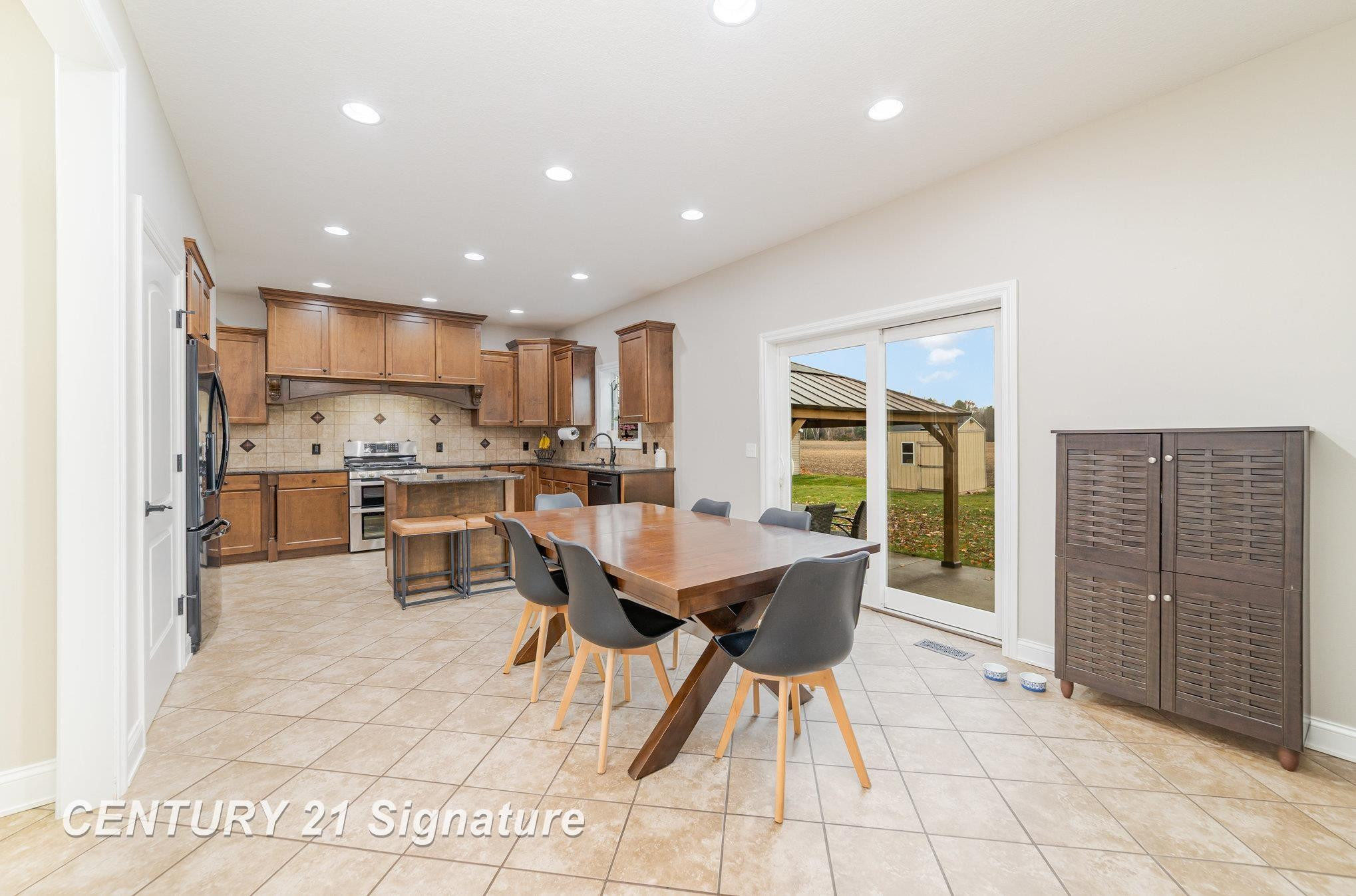 12422 Northway Parkway Drive, Freeland, MI 48623 — Photo 8