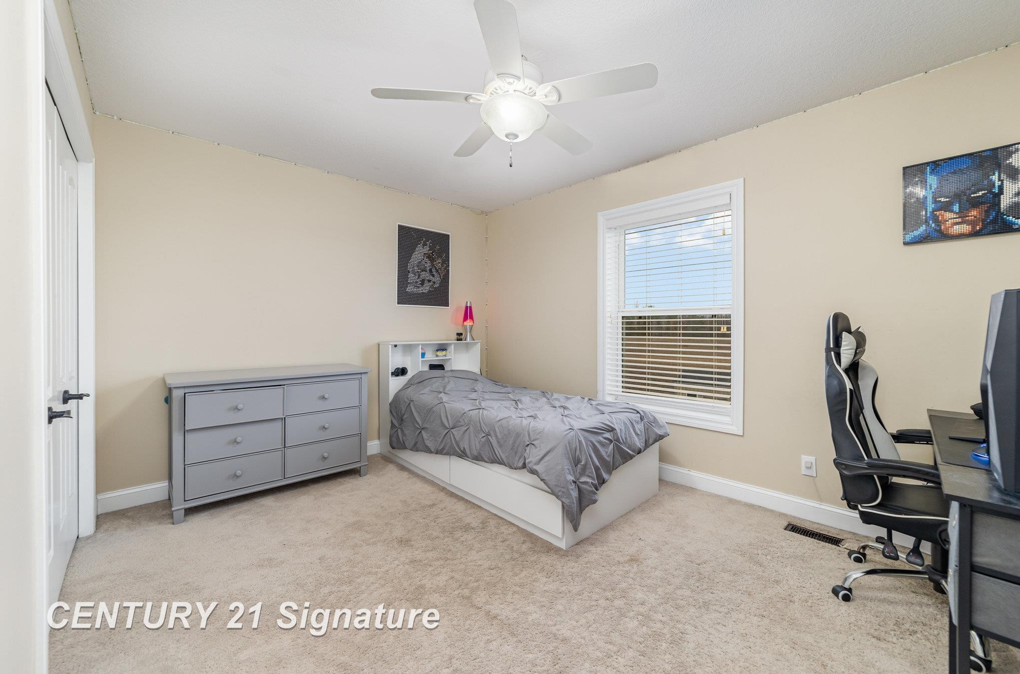12422 Northway Parkway Drive, Freeland, MI 48623 — Photo 16