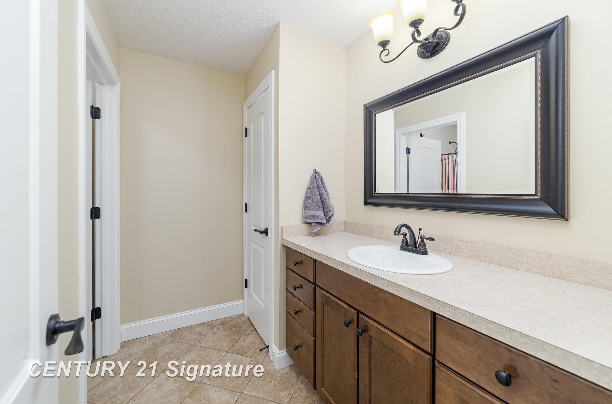12422 Northway Parkway Drive, Freeland, MI 48623 — Photo 17