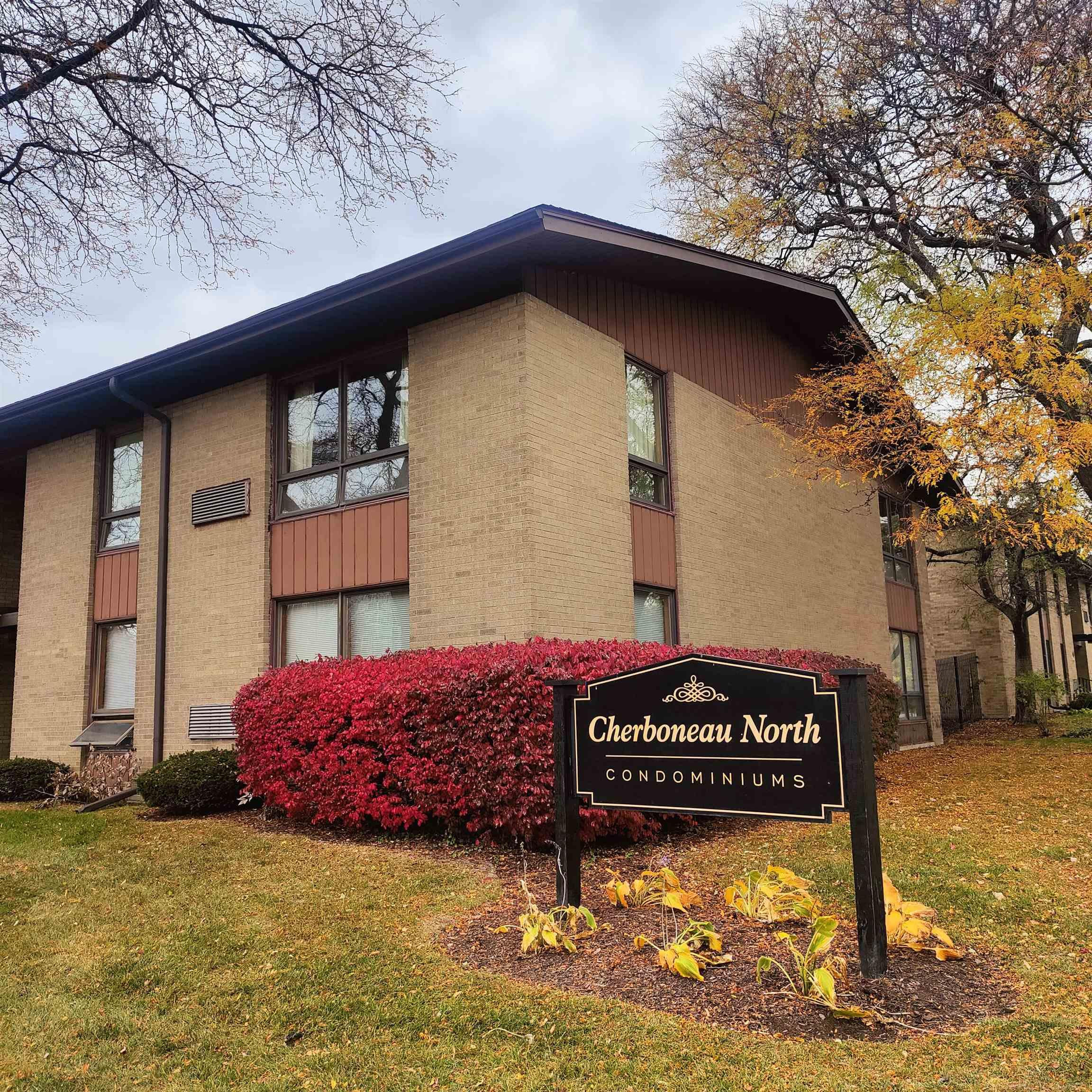 1565 Cherboneau Place, 60, Detroit, MI 48207 — Photo 2