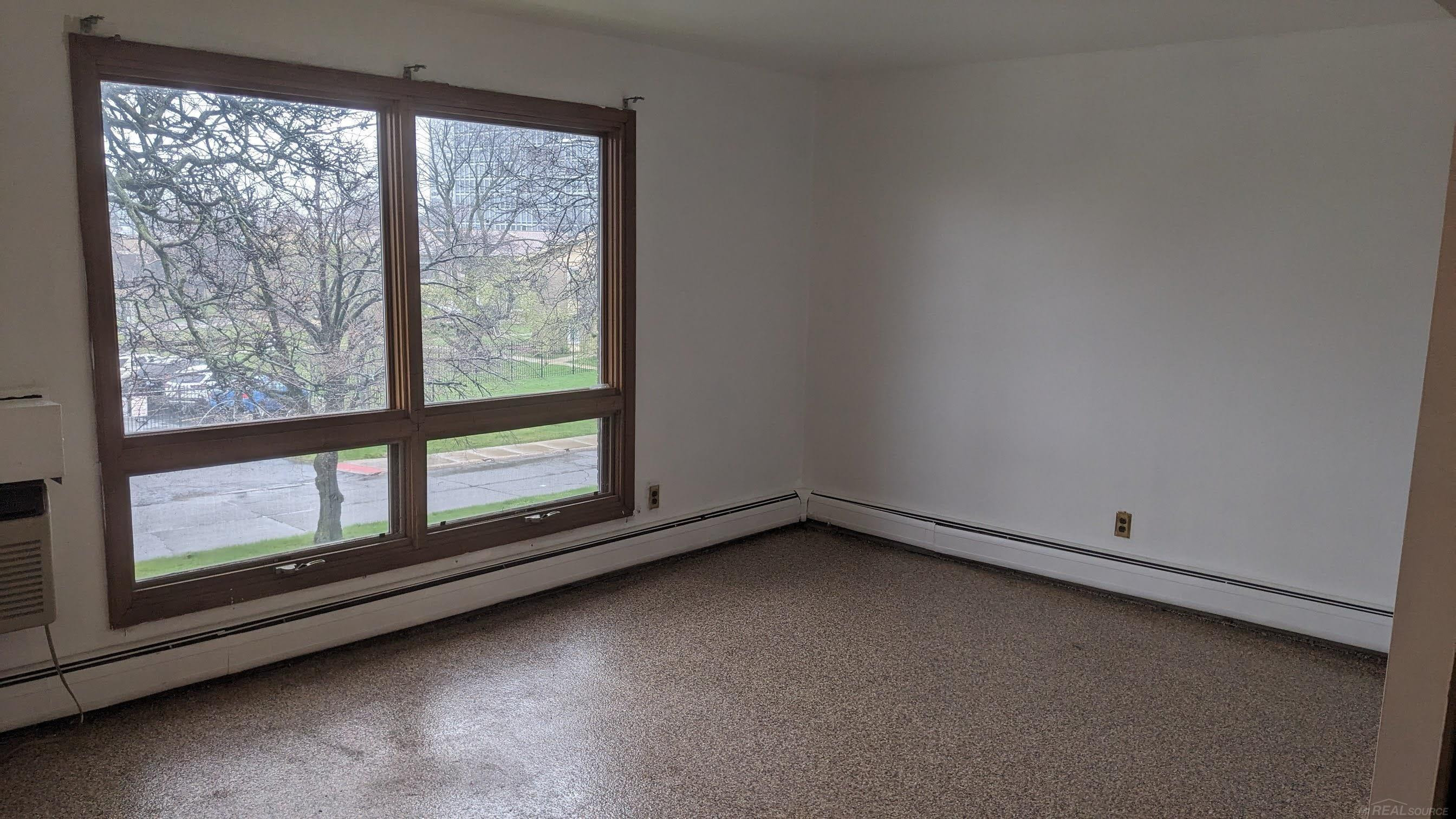 1565 Cherboneau Place, 60, Detroit, MI 48207 — Photo 4