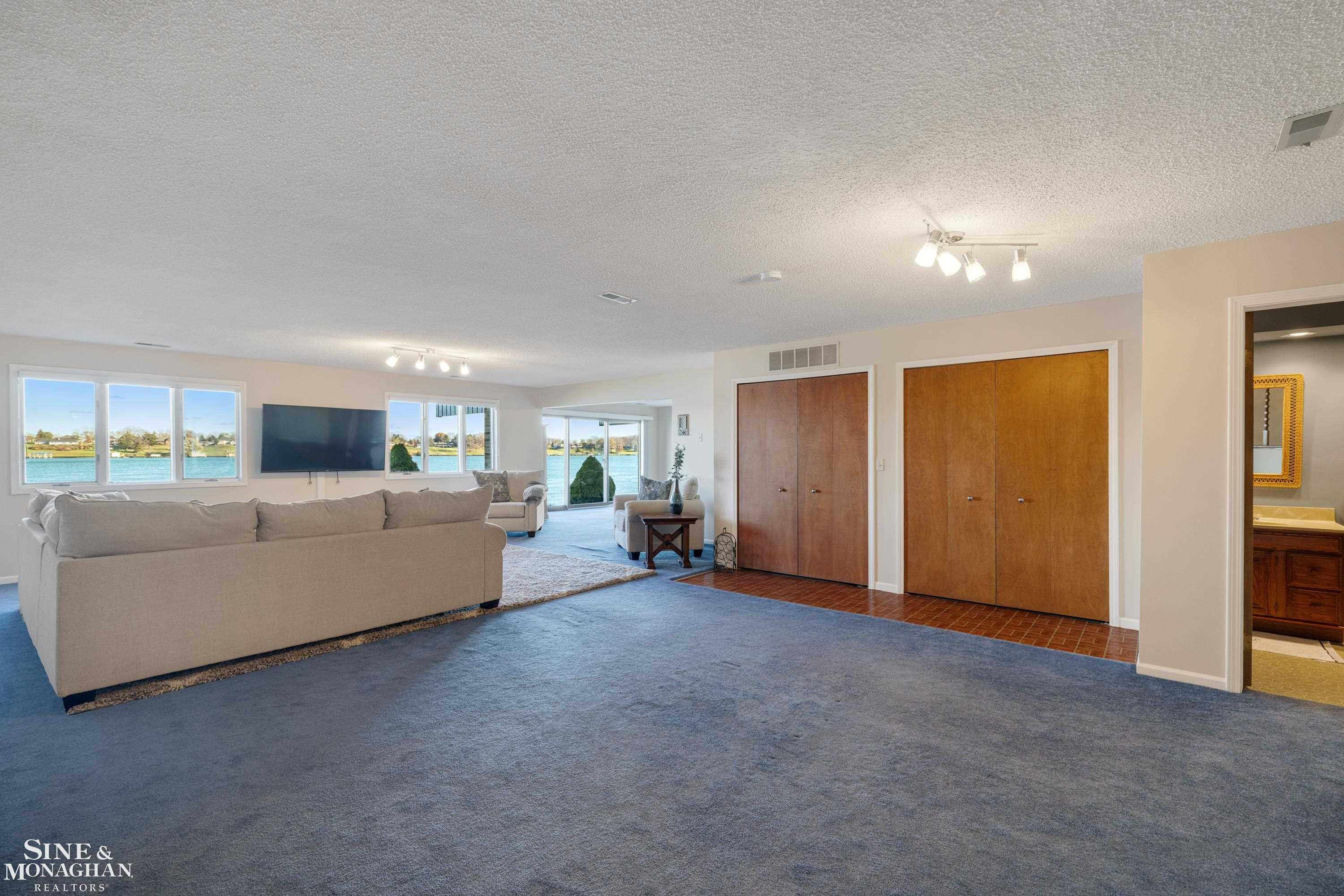 1715 River Road, #62, MI 48079 — Photo 32