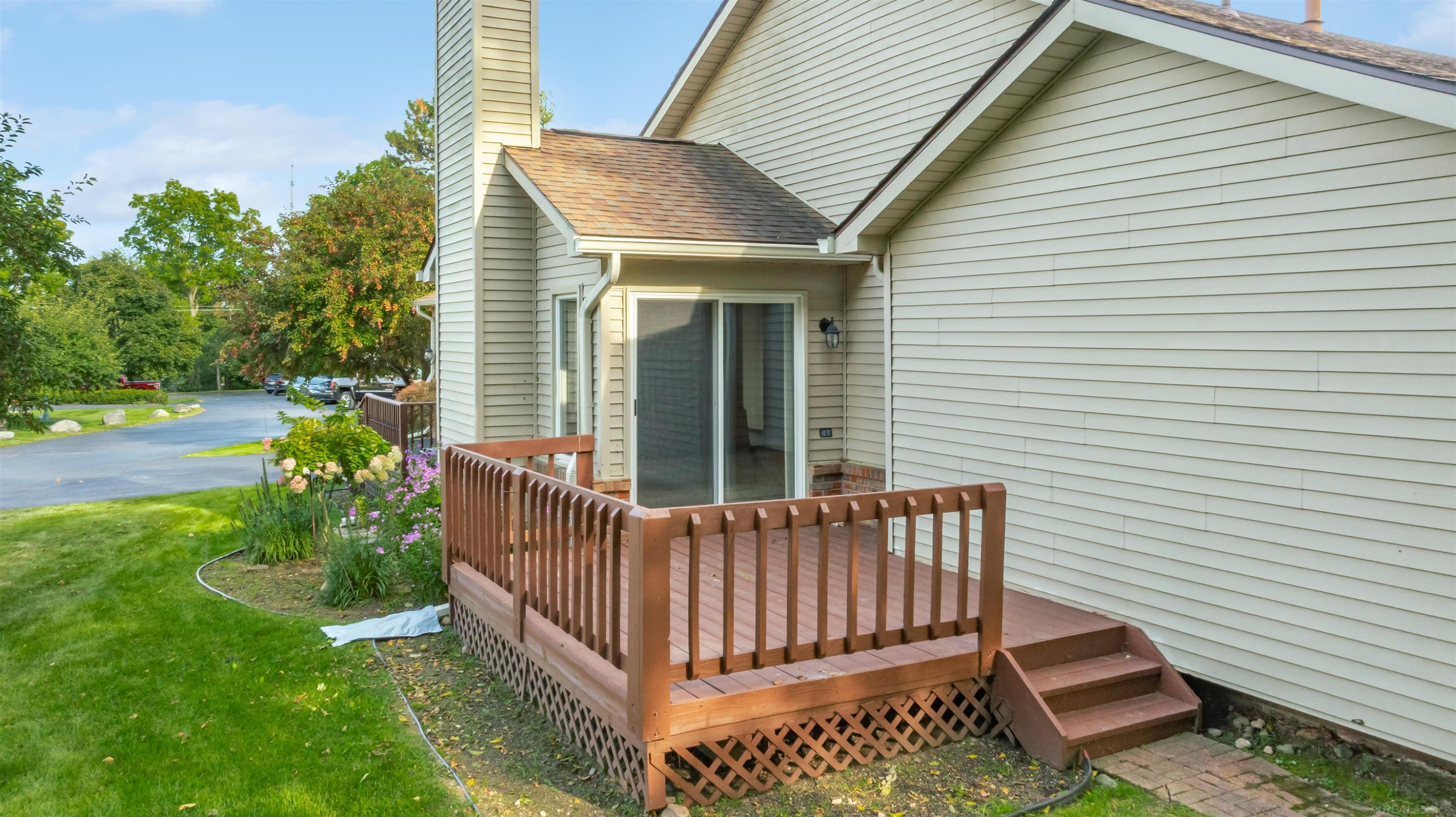 70135 Whitetail Lane, MI 48065 — Photo 7