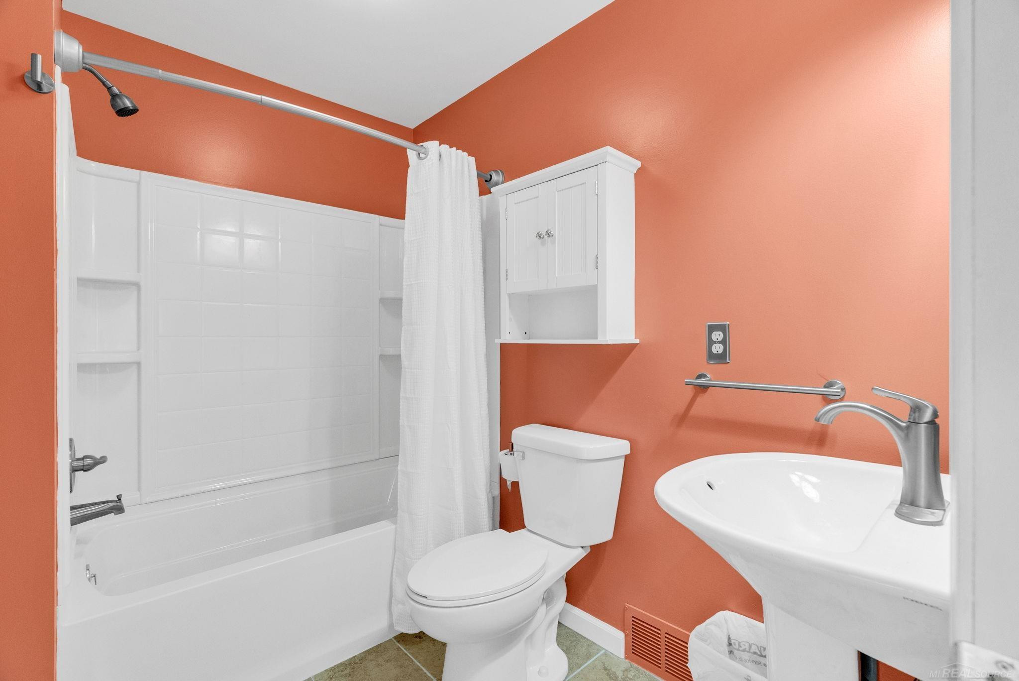 7050 Babcock Road, Lexington, MI 48450 — Photo 29
