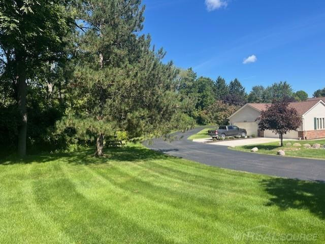 70135 Whitetail Lane, MI 48065 — Photo 17