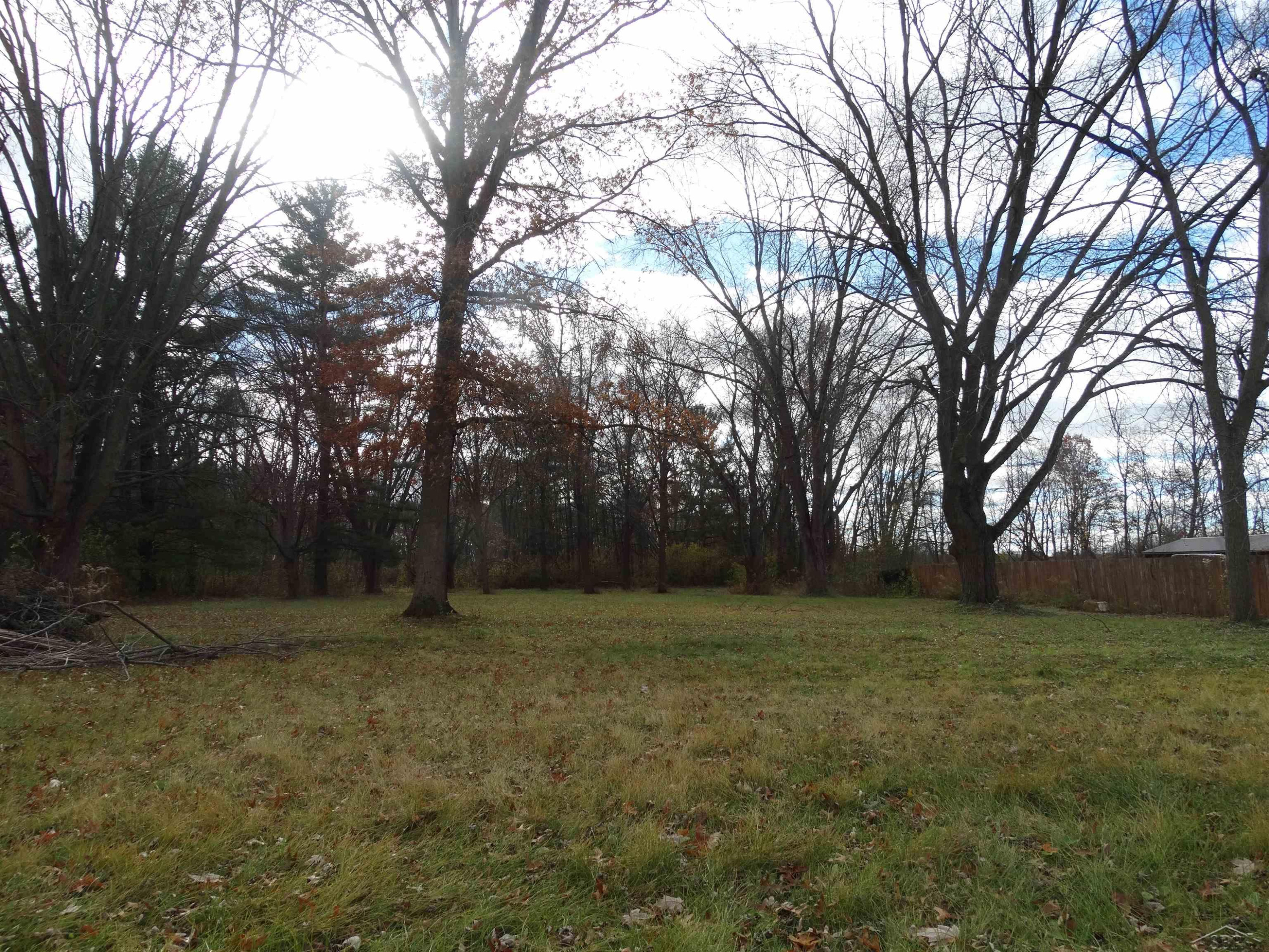 5220 S Washington Road, Saginaw, MI 48601 — Photo 4