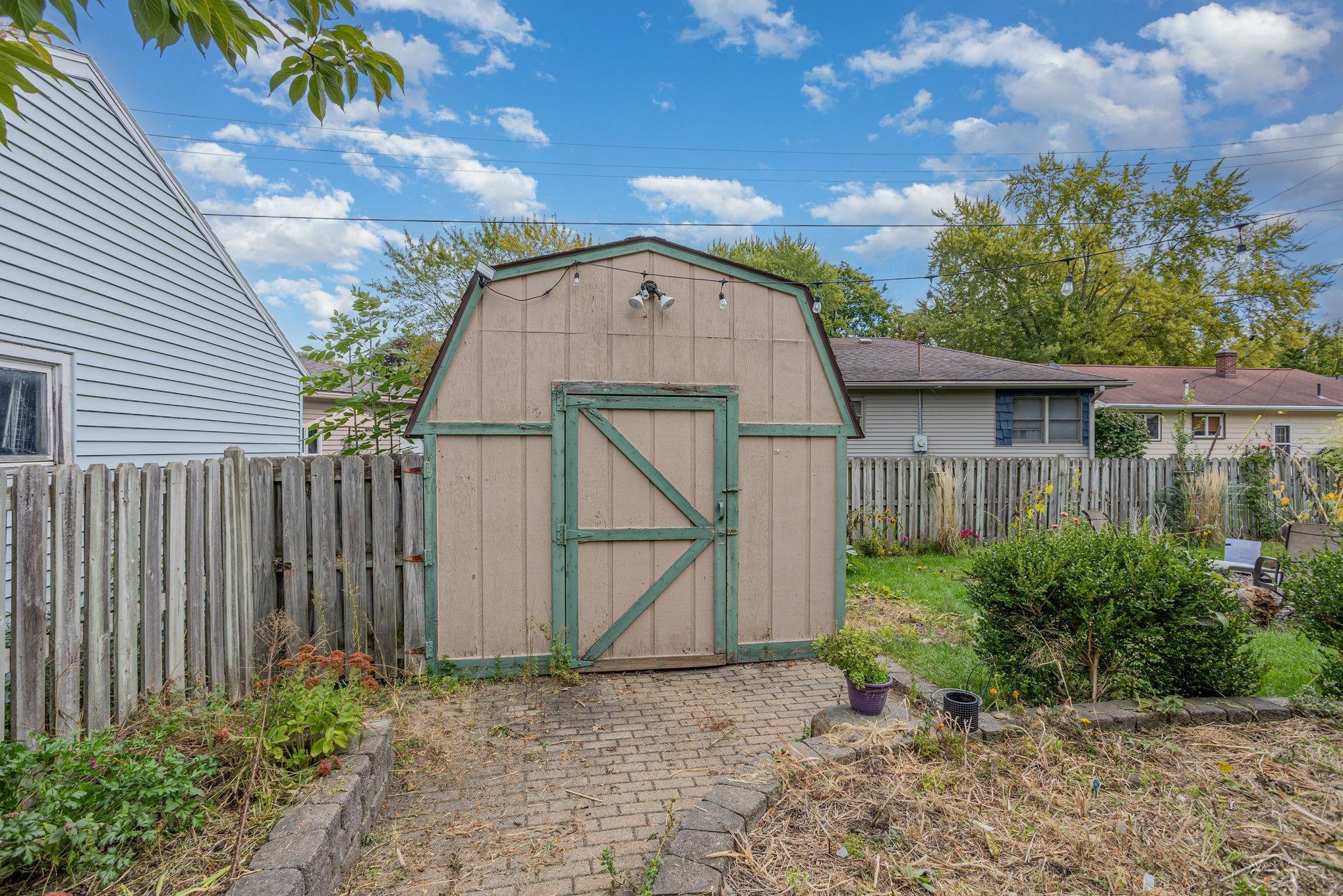 14 W Sharlear Drive, Essexville, MI 48732 — Photo 13