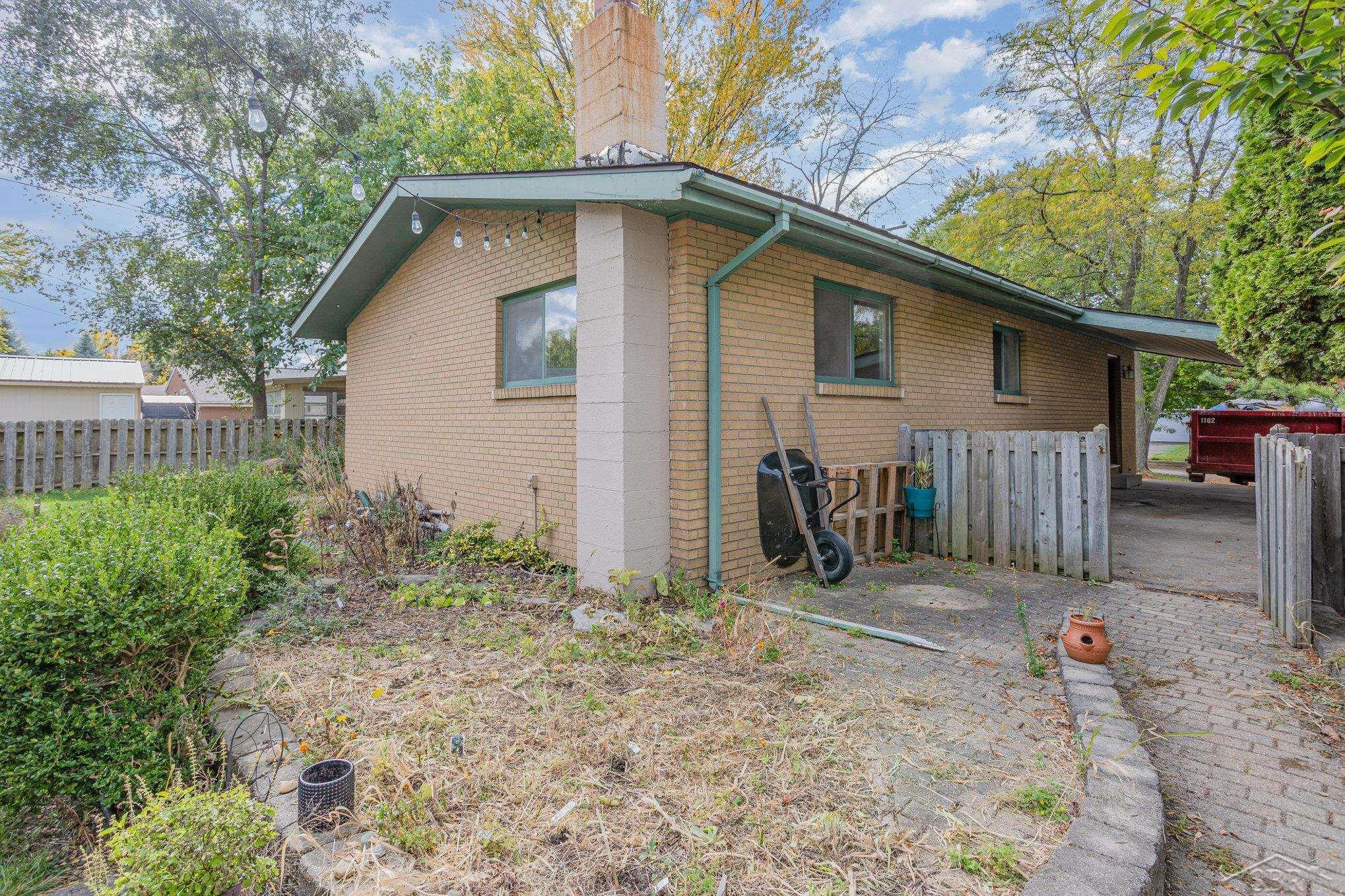 14 W Sharlear Drive, Essexville, MI 48732 — Photo 14