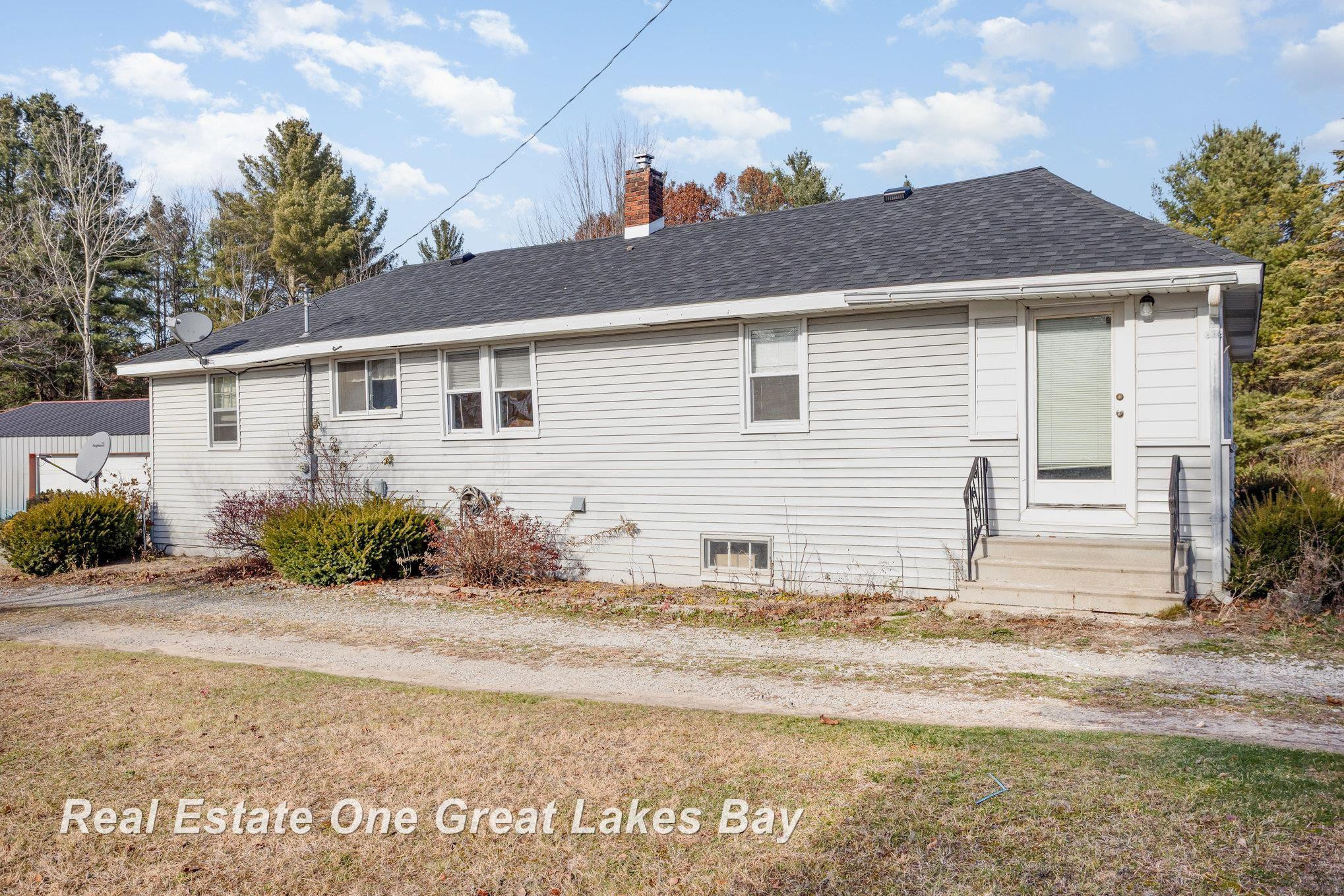 2618 Arenac State Road, Standish, MI 48658 — Photo 2