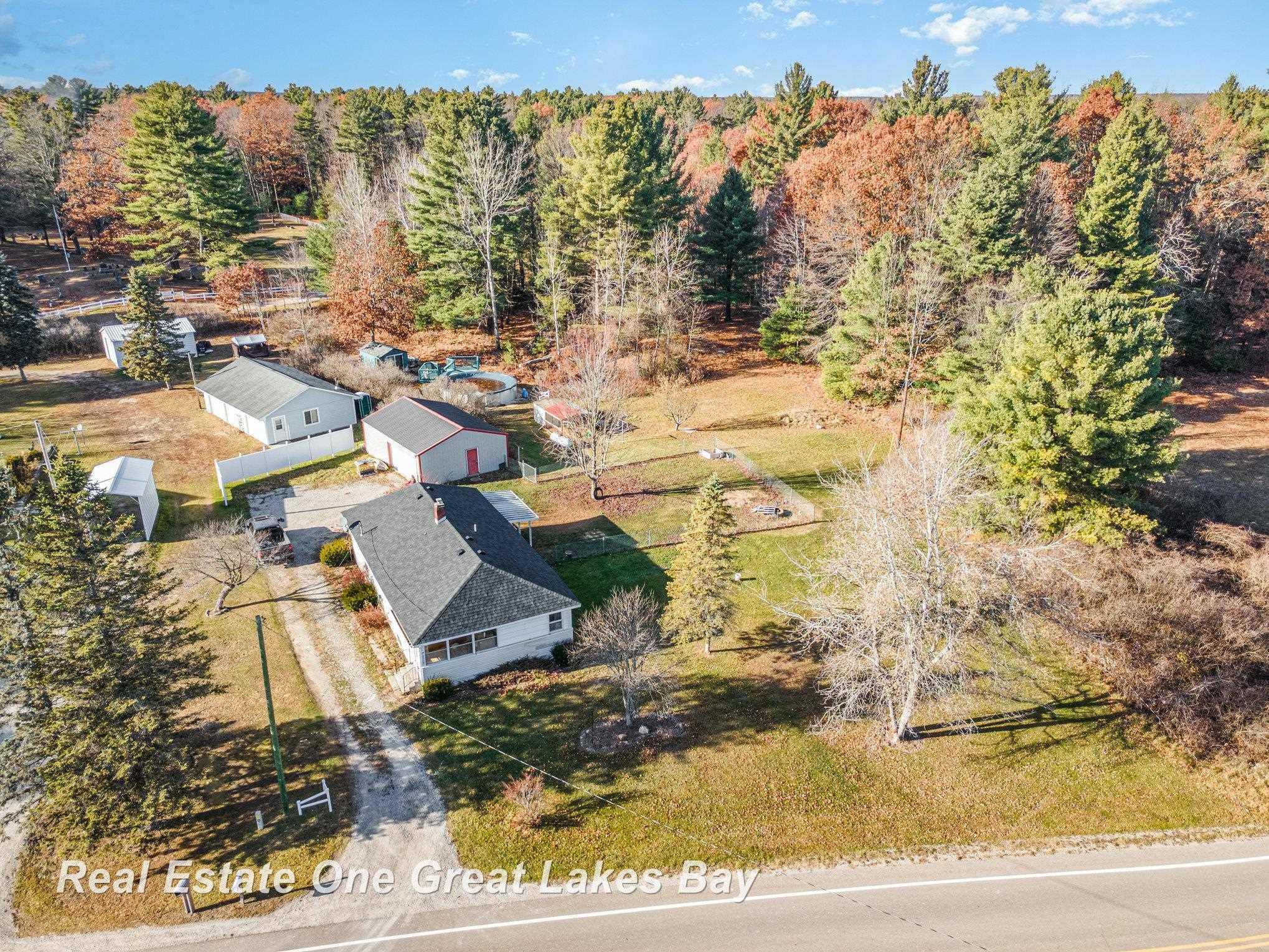 2618 Arenac State Road, Standish, MI 48658 — Photo 23