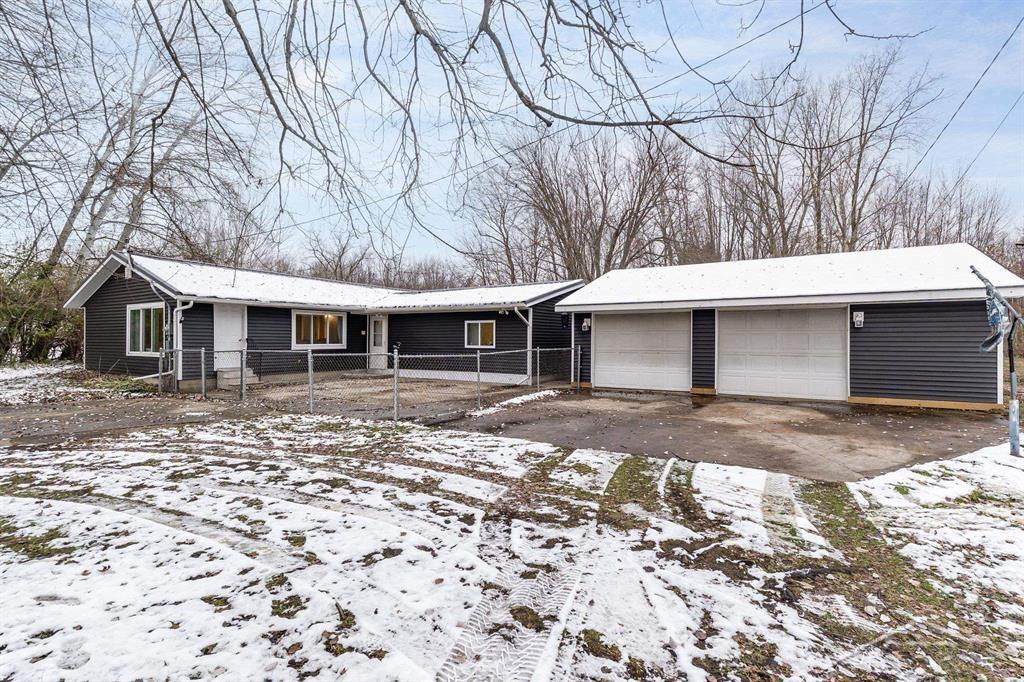 3875 E Curtis Road, Birch Run, MI 48415 — Photo 3