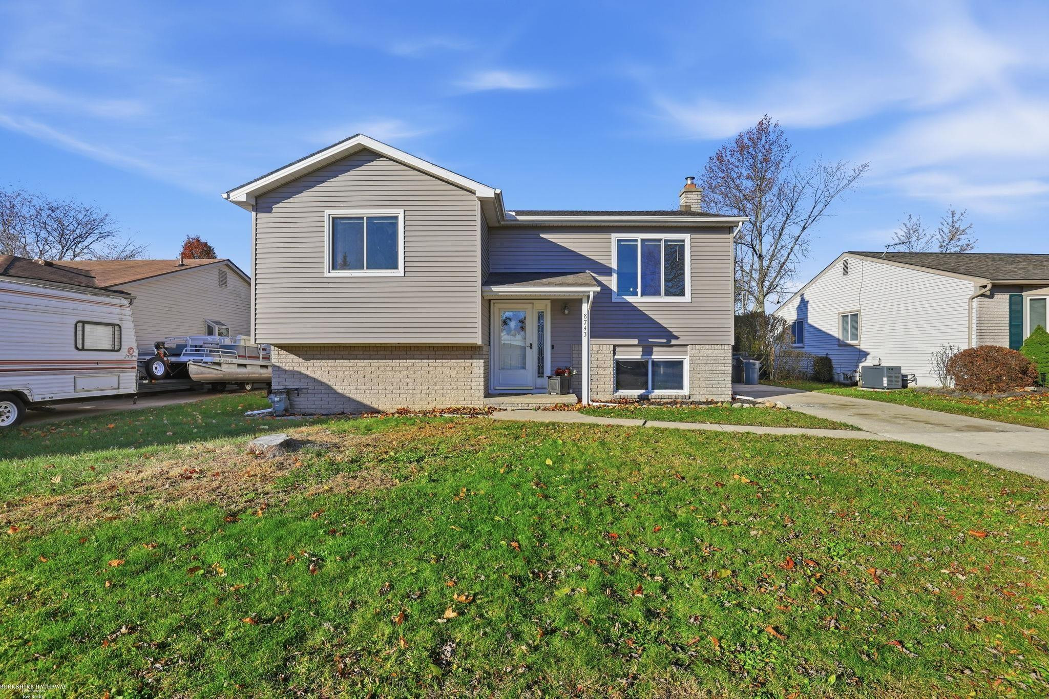 8743 Lillian Drive, Newport, MI 48166 — front exterior