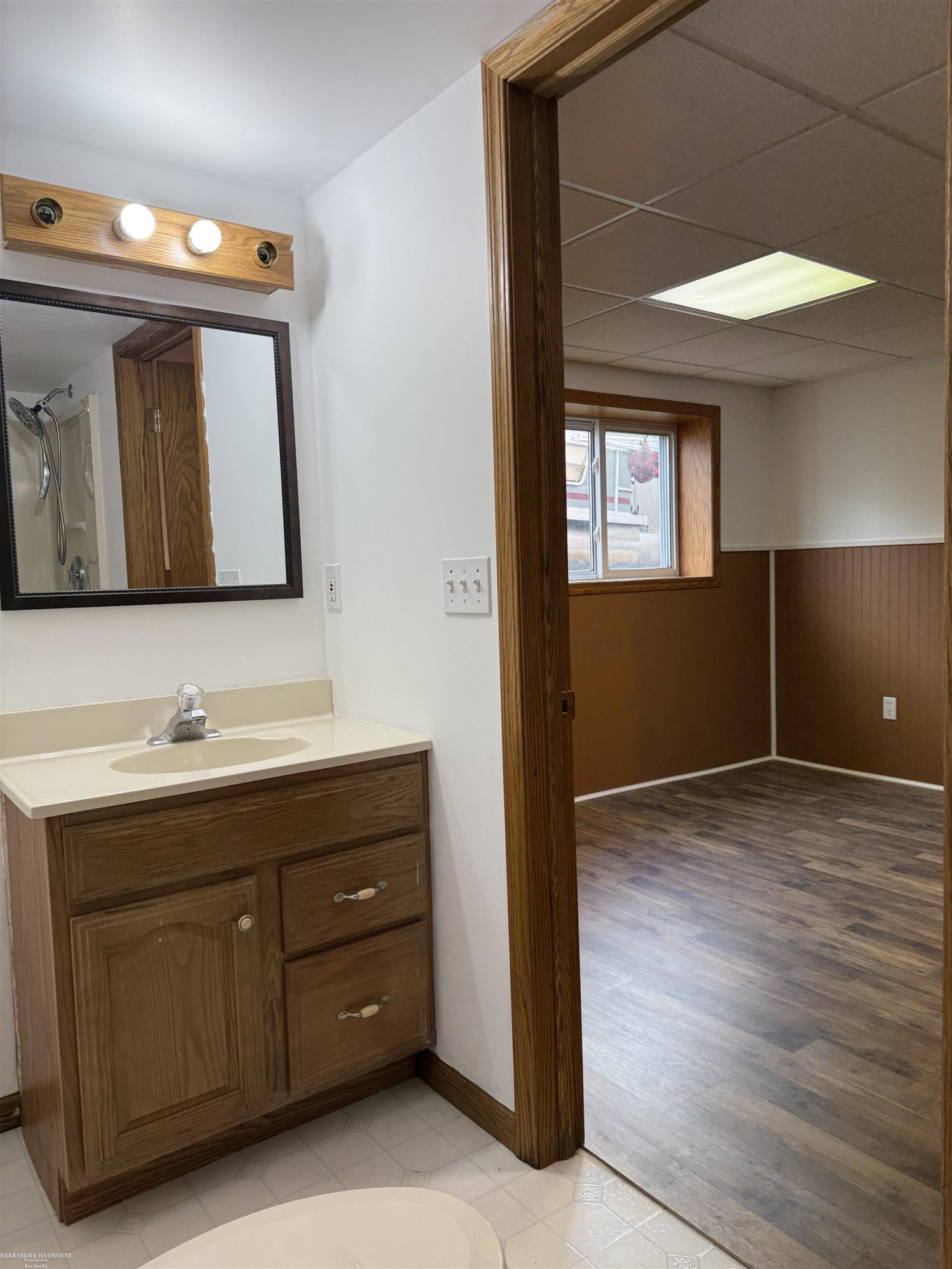 8743 Lillian Drive, Newport, MI 48166 — Photo 41