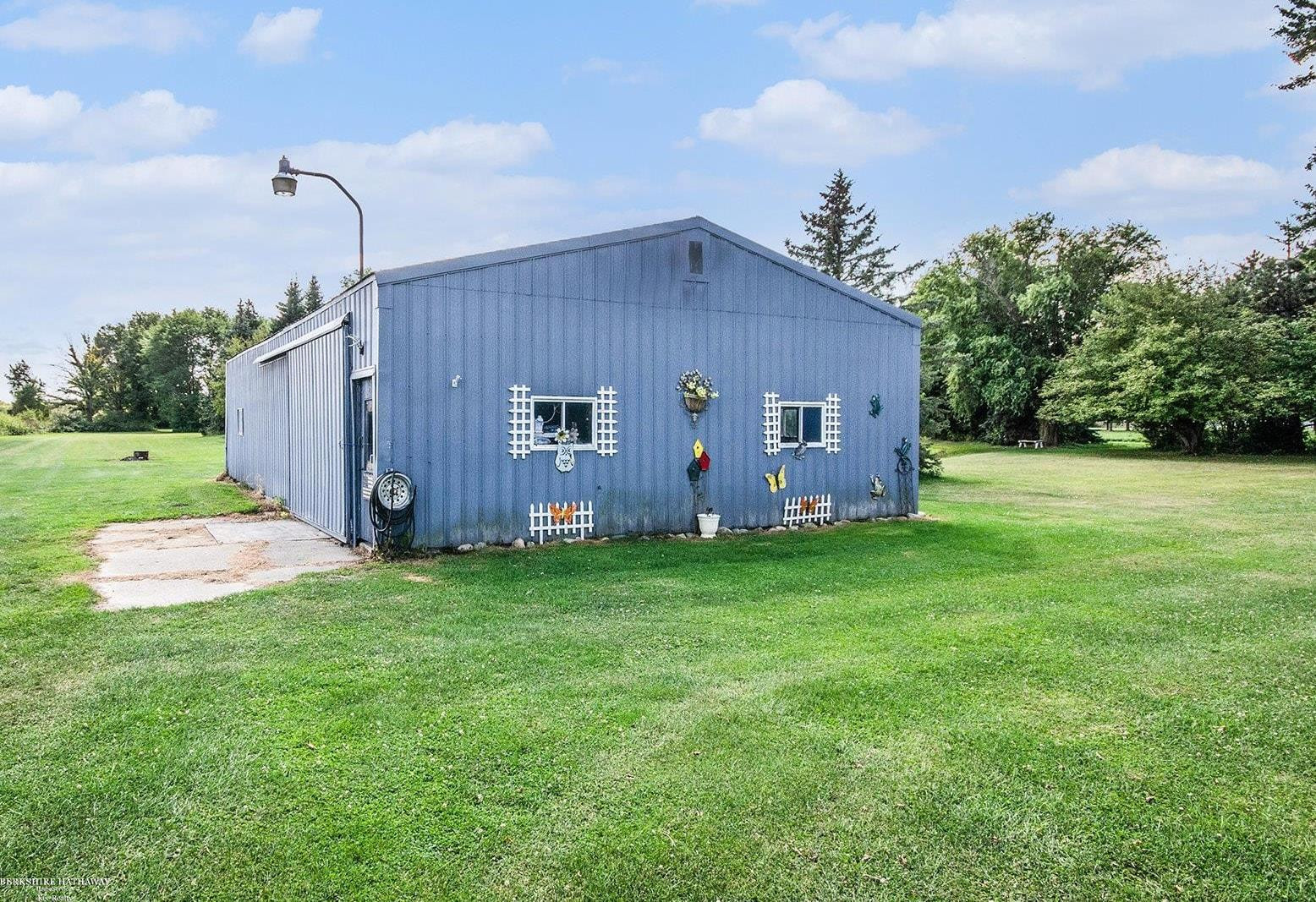 21550 Irwin Road, MI — Photo 28