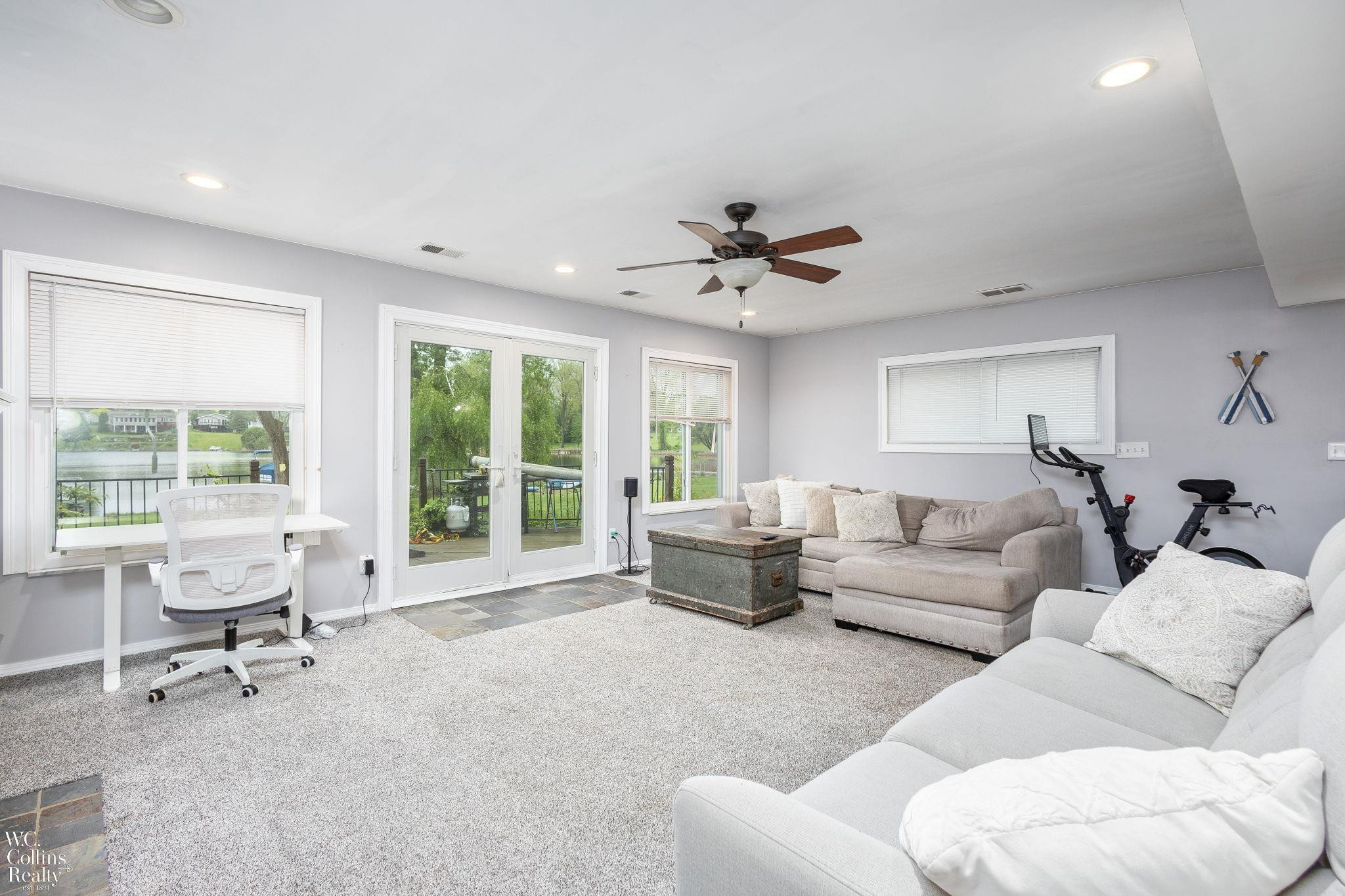 656 Lawson Drive, Lake Orion, MI 48362 — Photo 9