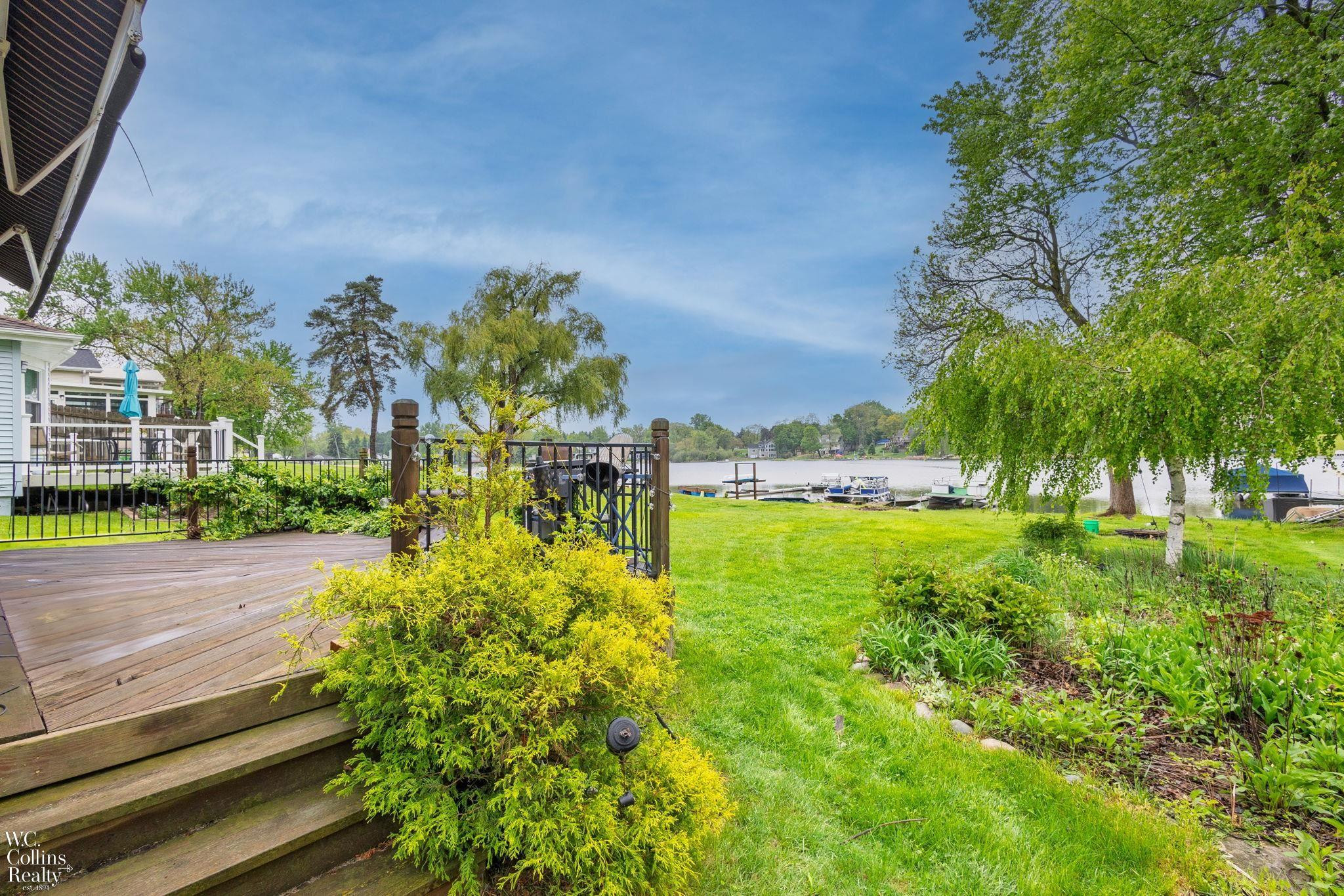 656 Lawson Drive, Lake Orion, MI 48362 — Photo 28