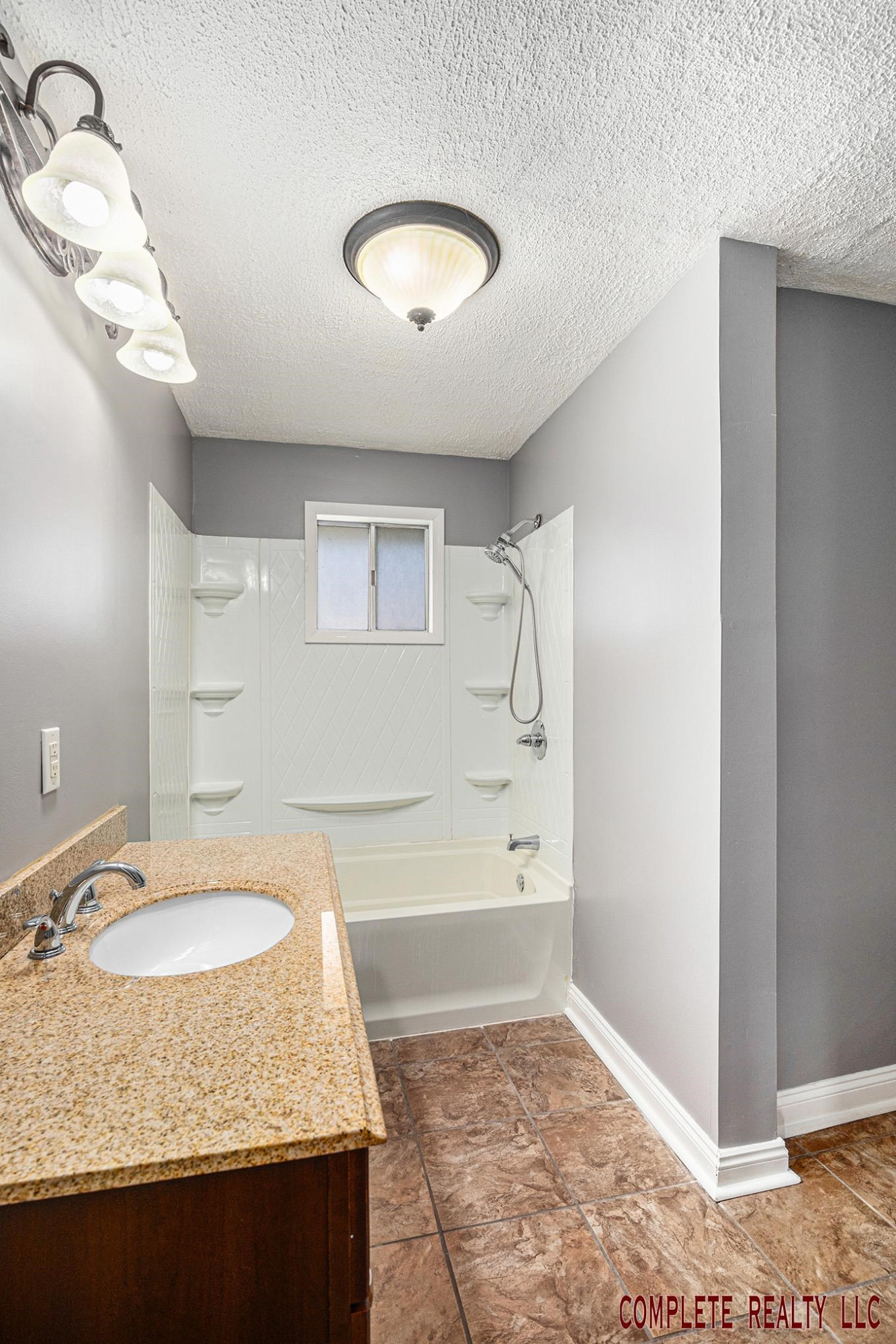 3485 N Vassar Road, Flint, MI 48506 — Photo 24