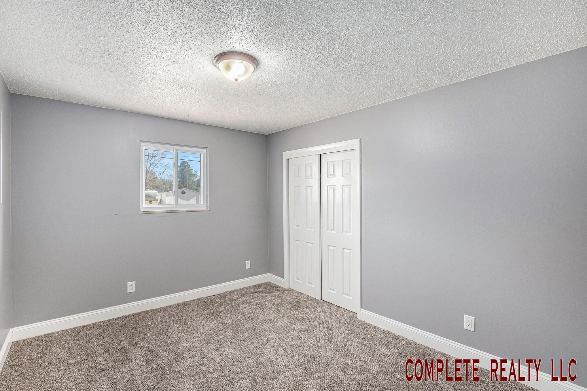 3485 N Vassar Road, Flint, MI 48506 — Photo 31