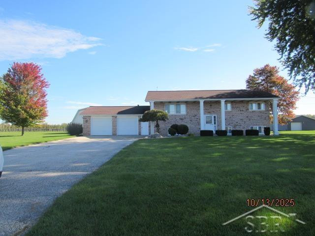 2243 Jarabec Rd. Road, Saginaw, MI 48609 — front exterior