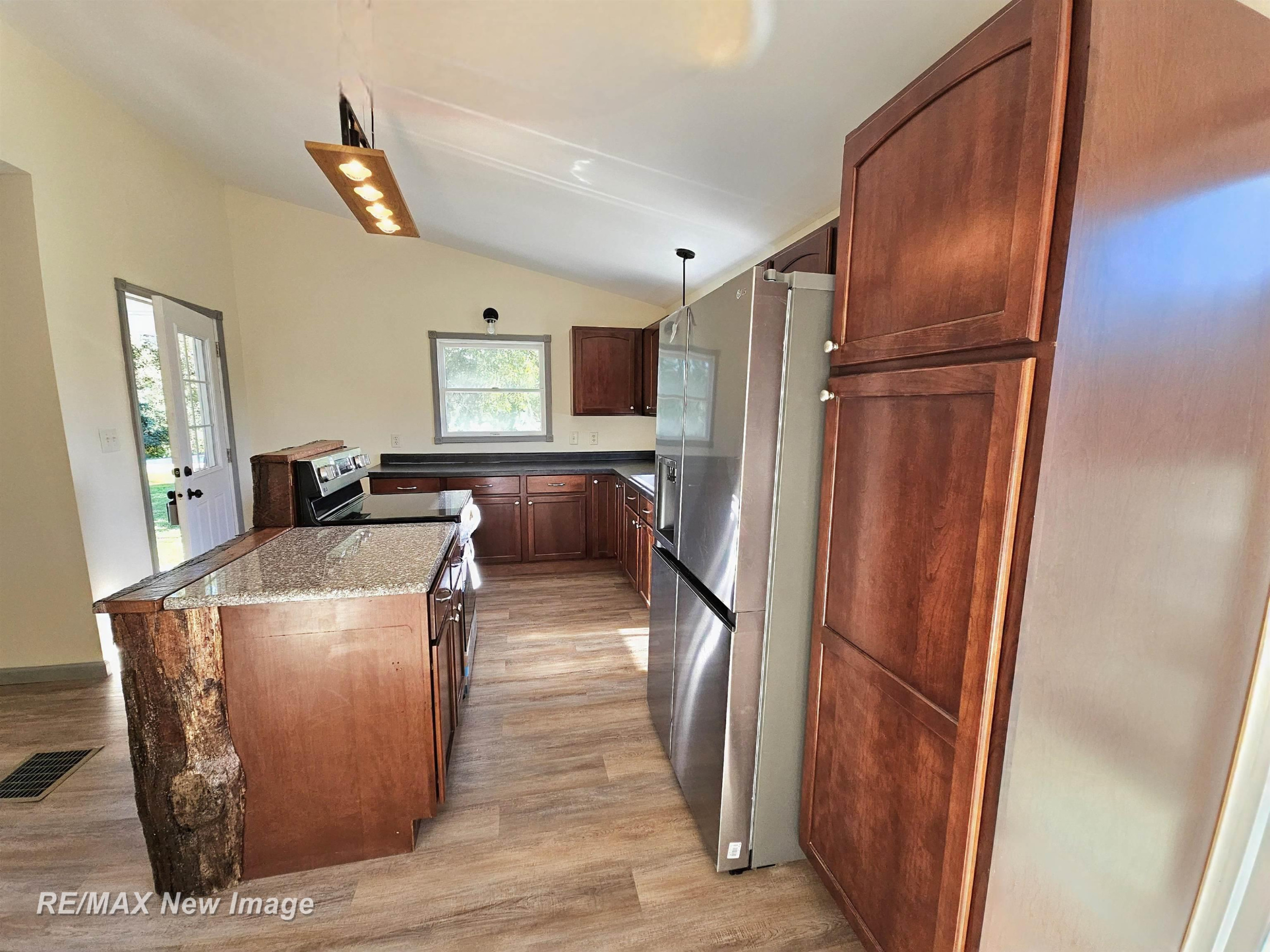 10276 Sheridan Court, Millington, MI 48746 — Photo 8