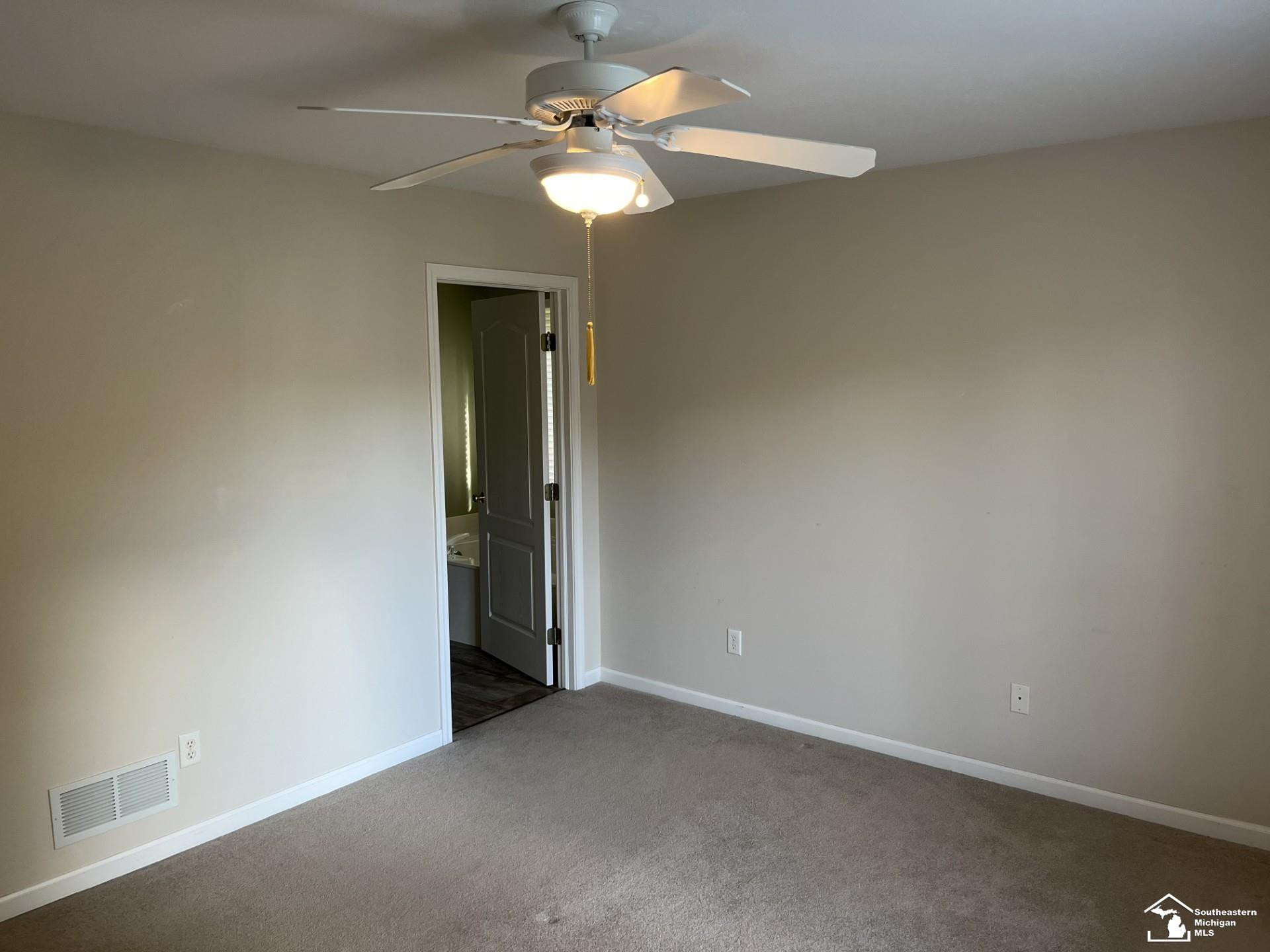 3168 Crystal Court, Lambertville, MI 48144 — Photo 17