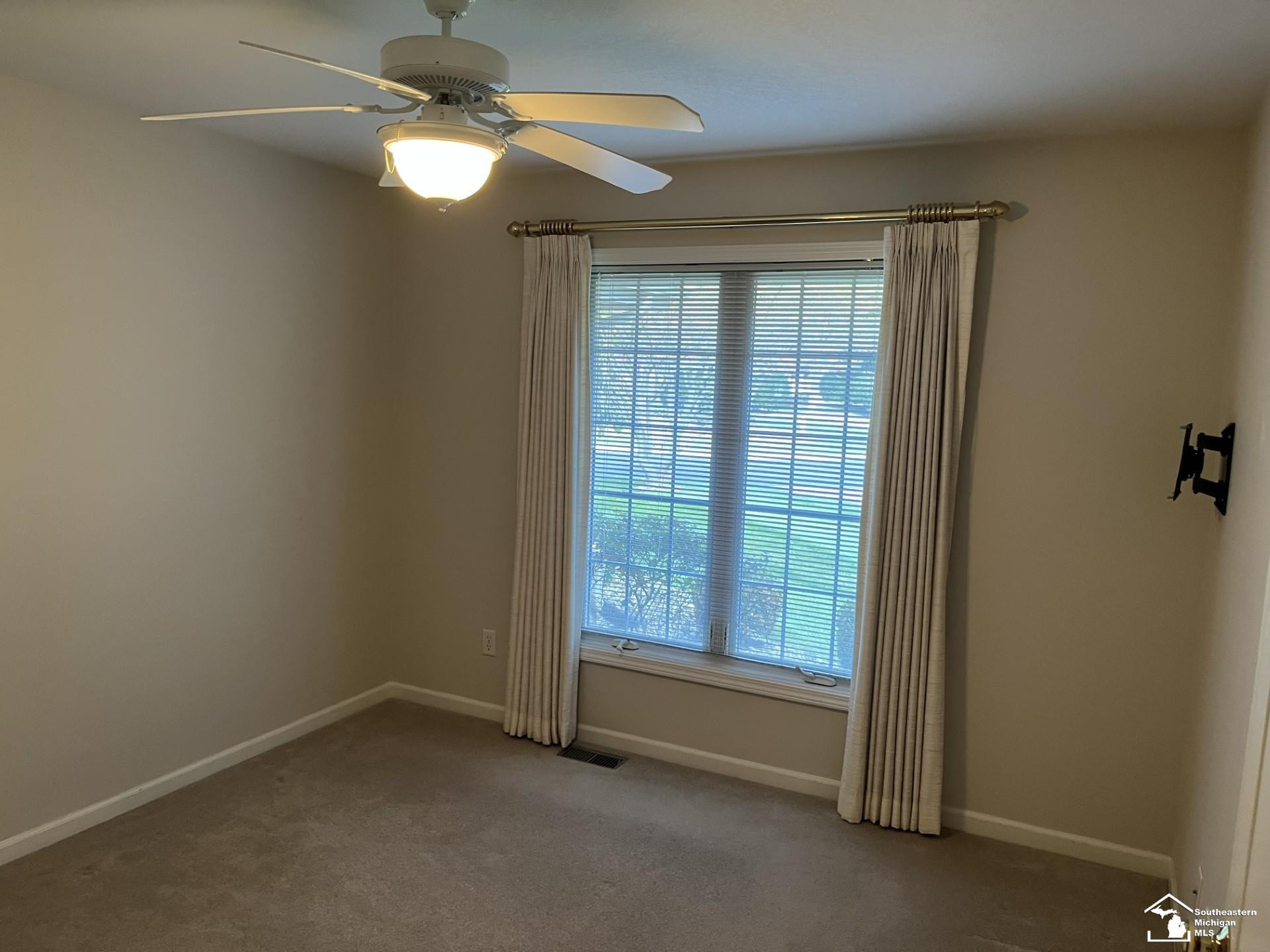3168 Crystal Court, Lambertville, MI 48144 — Photo 22