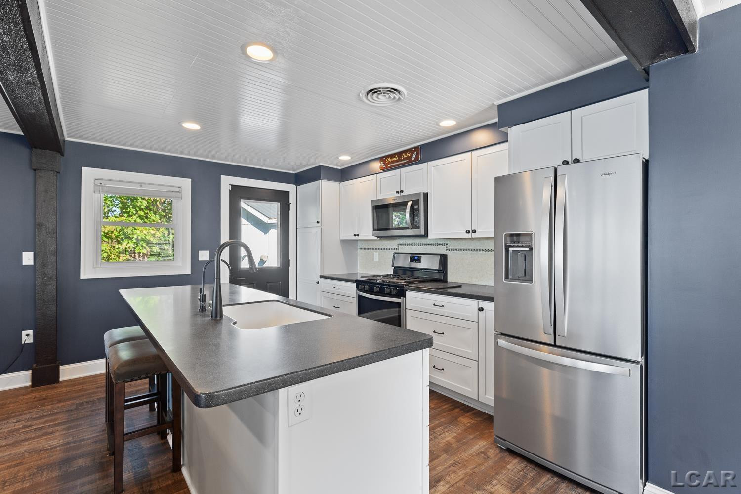 6103 Highland Avenue, Manitou Beach, MI 49253 — Photo 10
