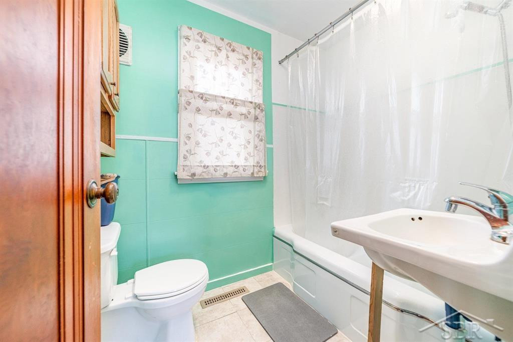 1100 E Wheeler Street, Midland, MI 48642 — Photo 12