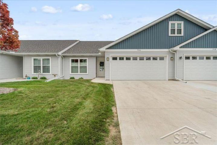 936 Flora Lane, Frankenmuth, MI 48734 — Photo 15