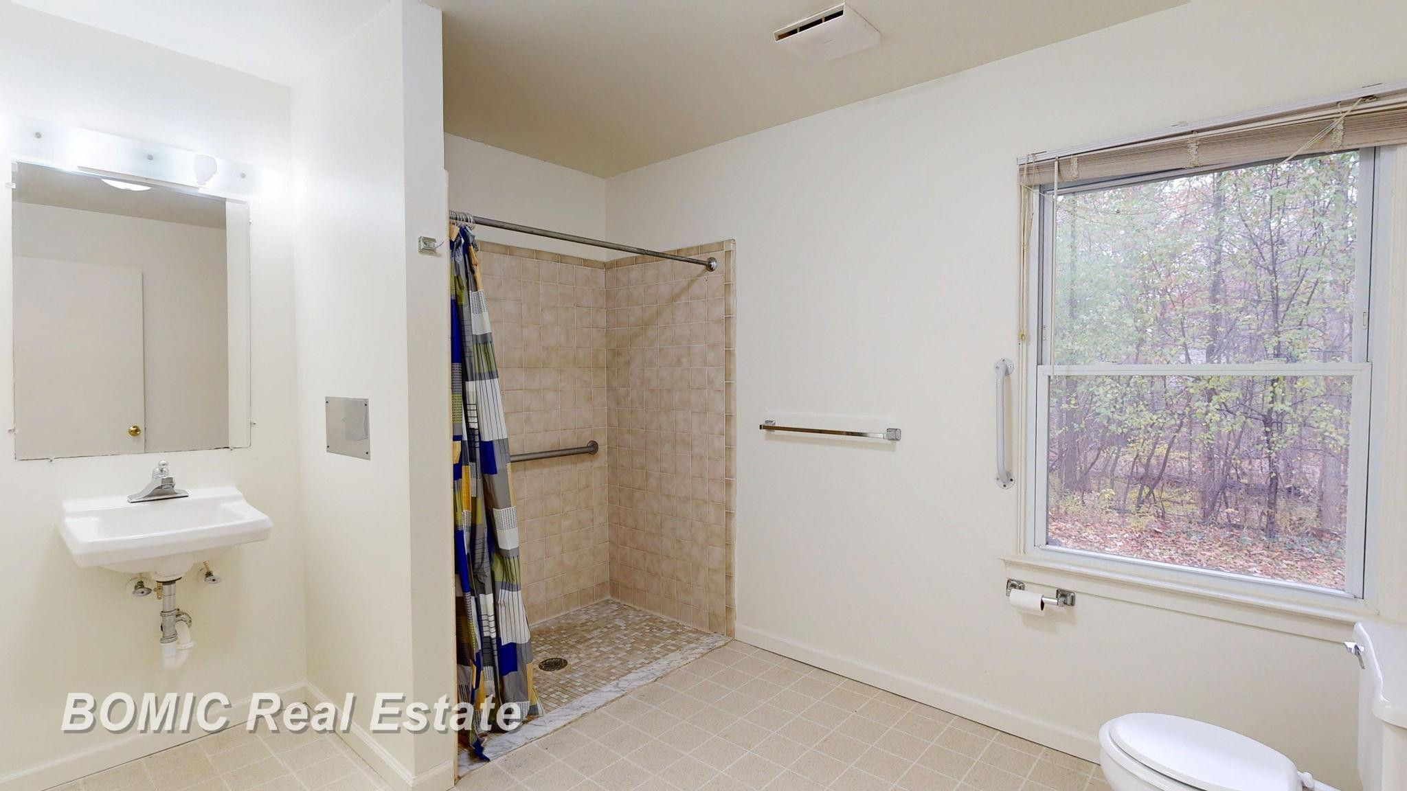 3700 N Saginaw Road, Midland, MI 48640 — Photo 6