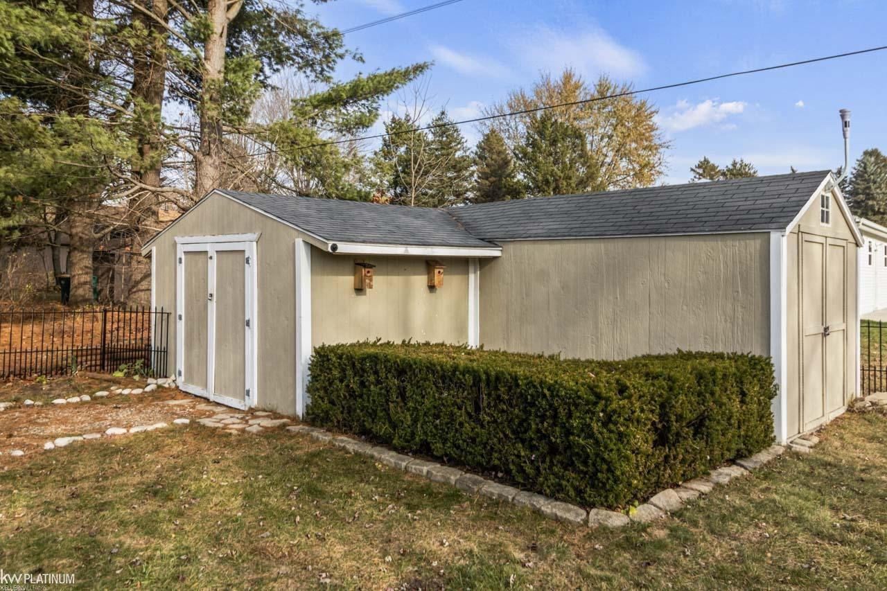 3230 Range Road, Port Huron, MI 48060 — Photo 36