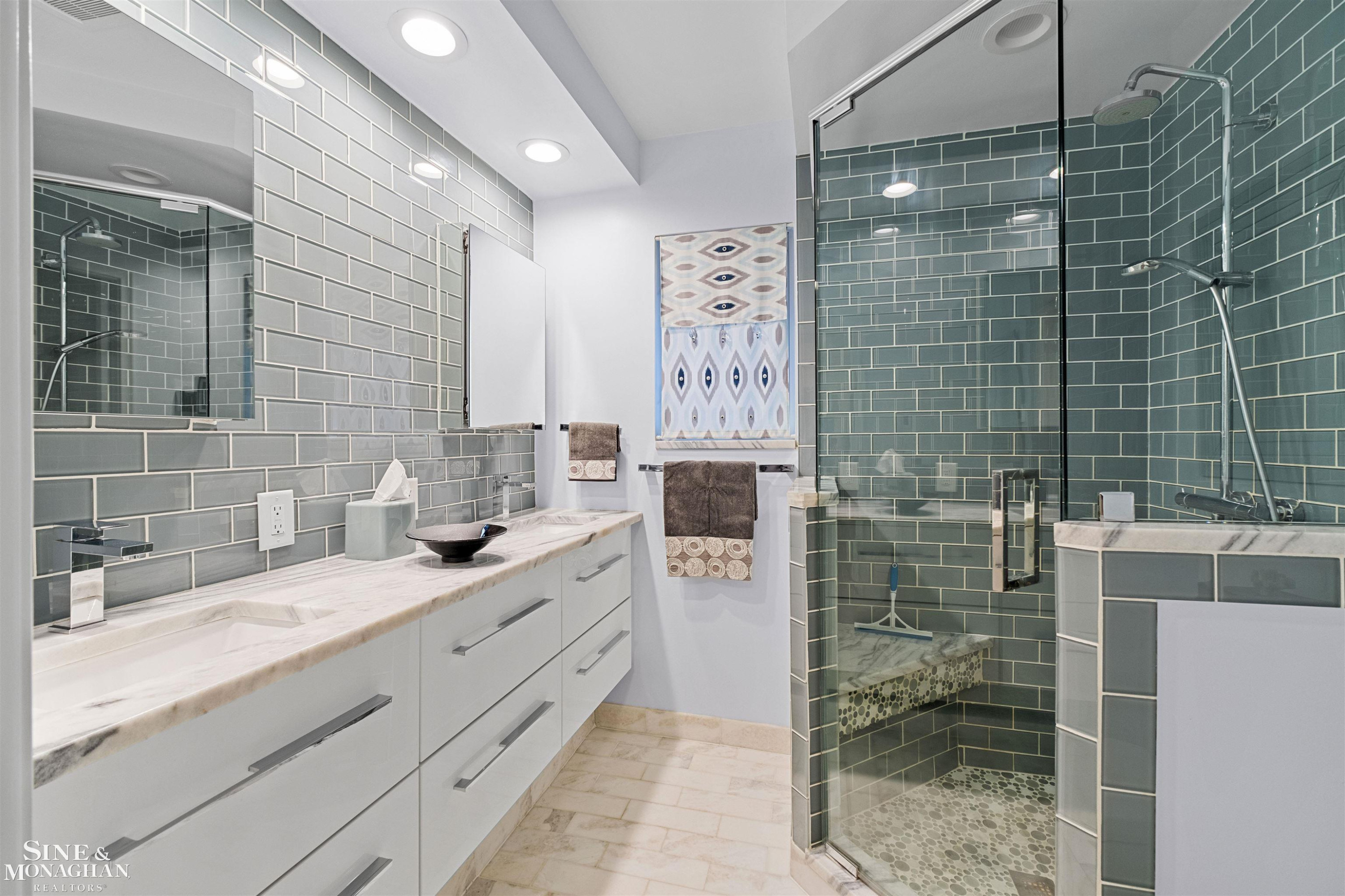 55 S Edgewood Drive, Grosse Pointe Shores, MI 48236 — Photo 37