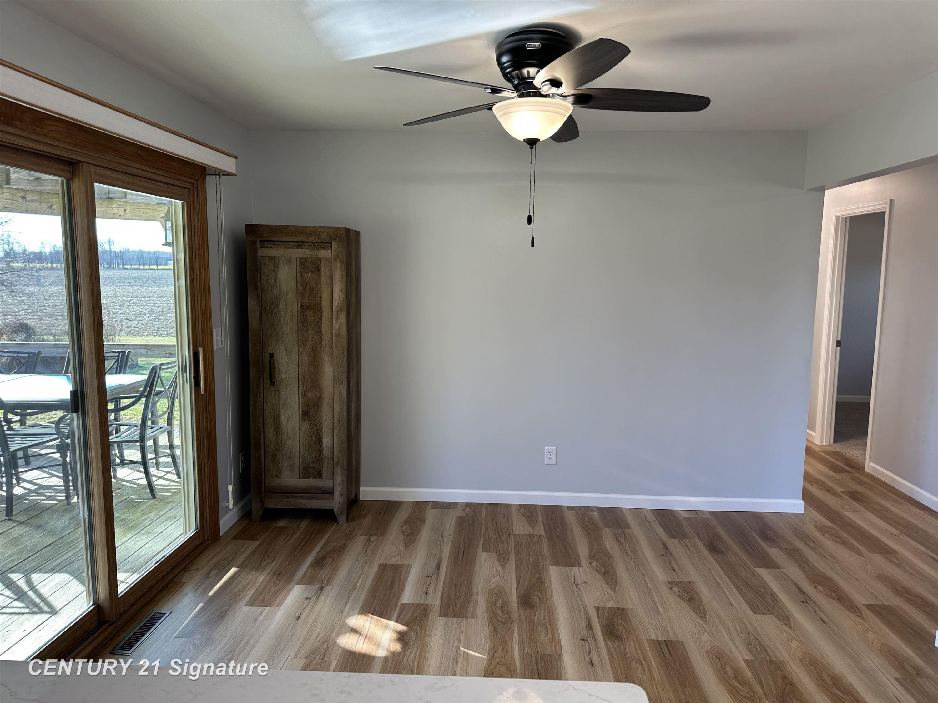 10141 McEnrue Road, Swartz Creek, MI 48473 — Photo 11