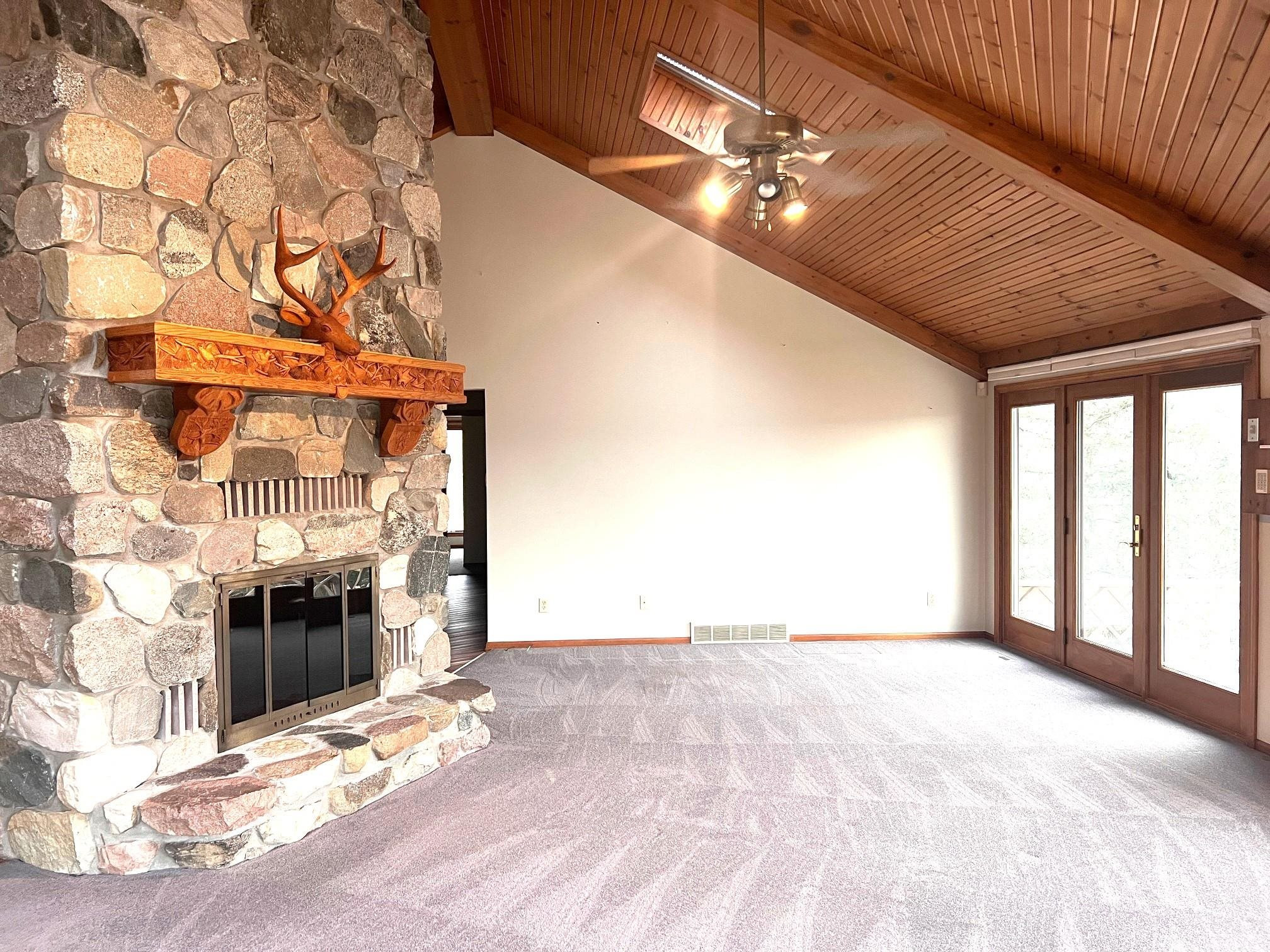 10008 M-52 Highway, Perry, MI 48872 — Photo 7