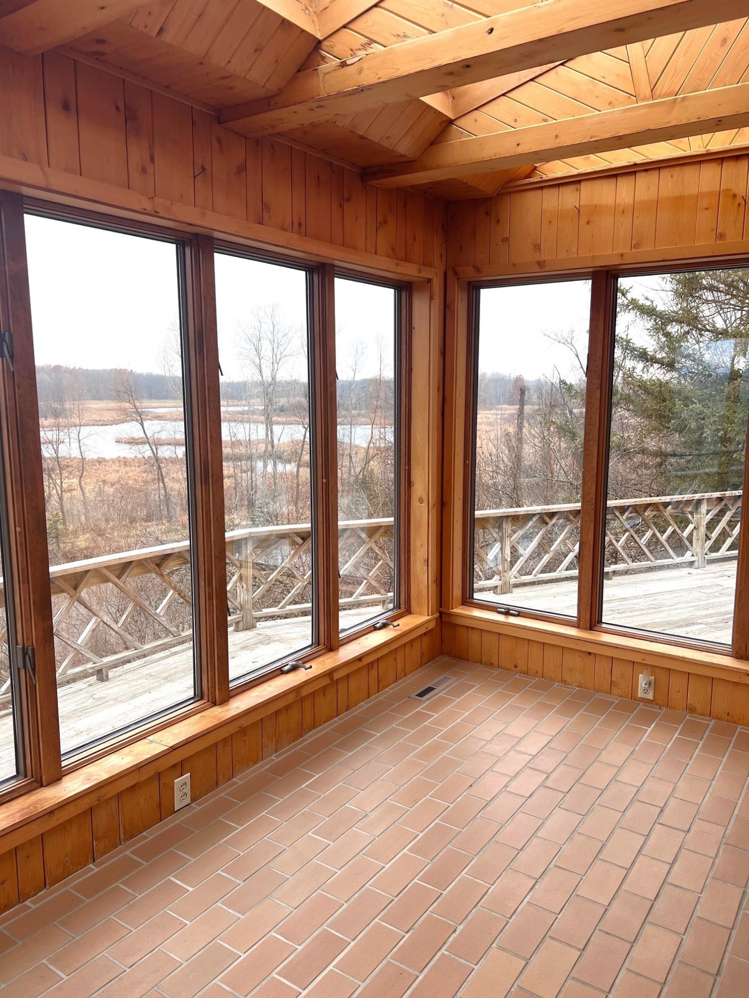 10008 M-52 Highway, Perry, MI 48872 — Photo 15