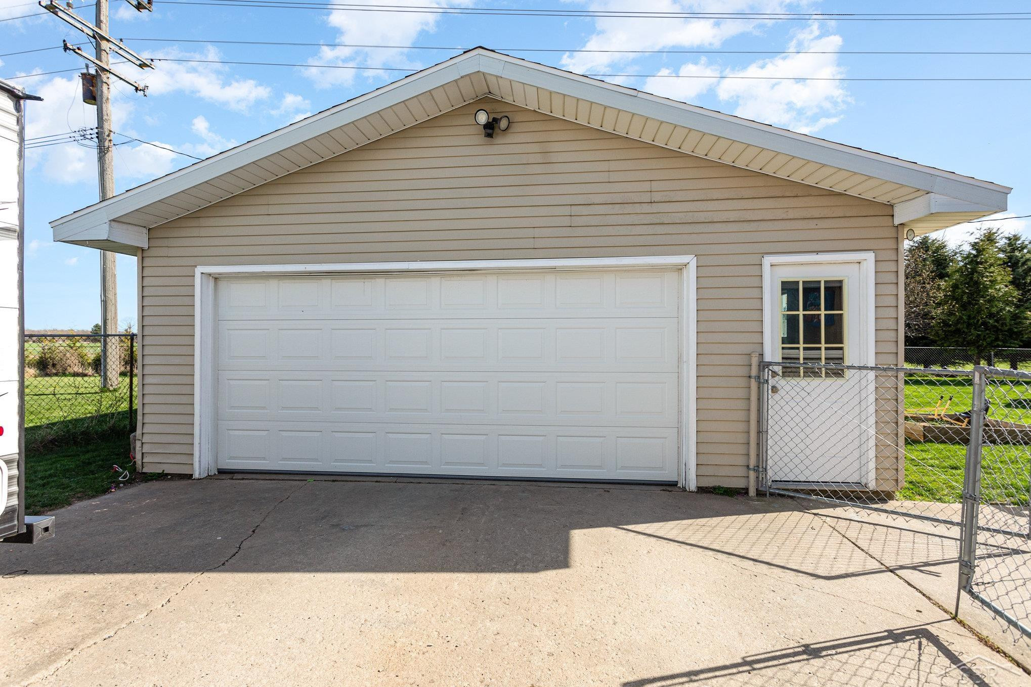 7979 W Caro Road, Reese, MI 48757 — Photo 3