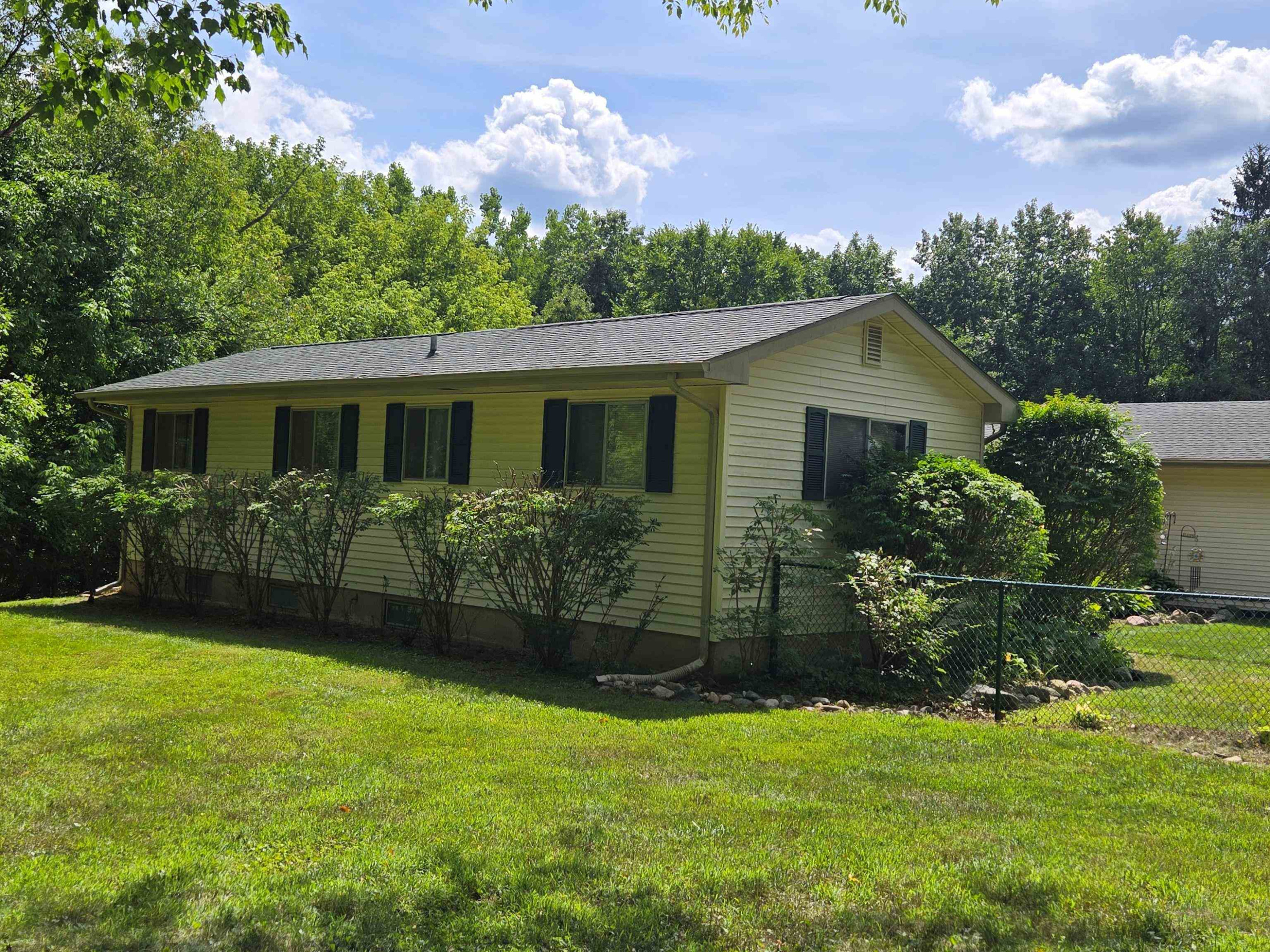 1640 Hendrie Road Road, Metamora, MI 48455 — Photo 4