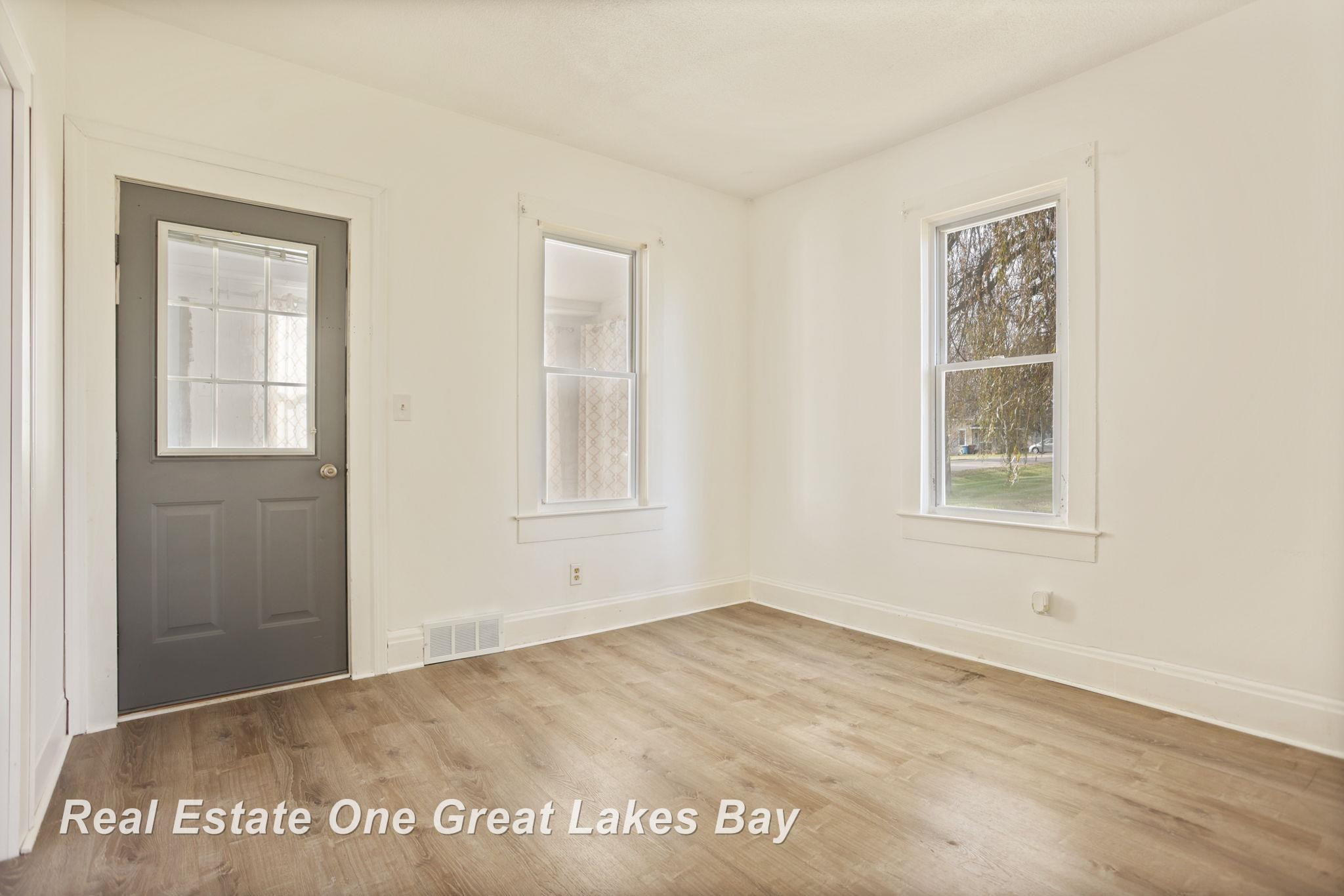 334 Main Street, Sterling, MI 48659 — Photo 11