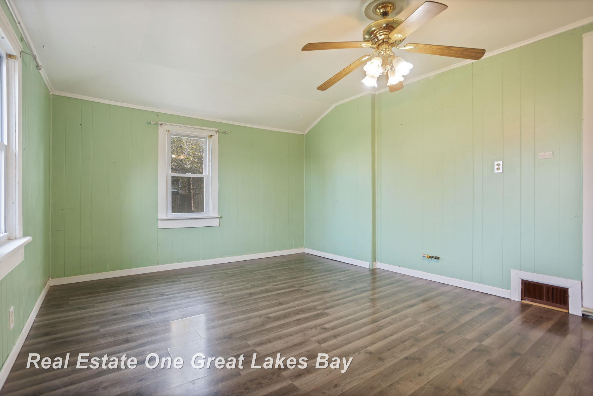 334 Main Street, Sterling, MI 48659 — Photo 20