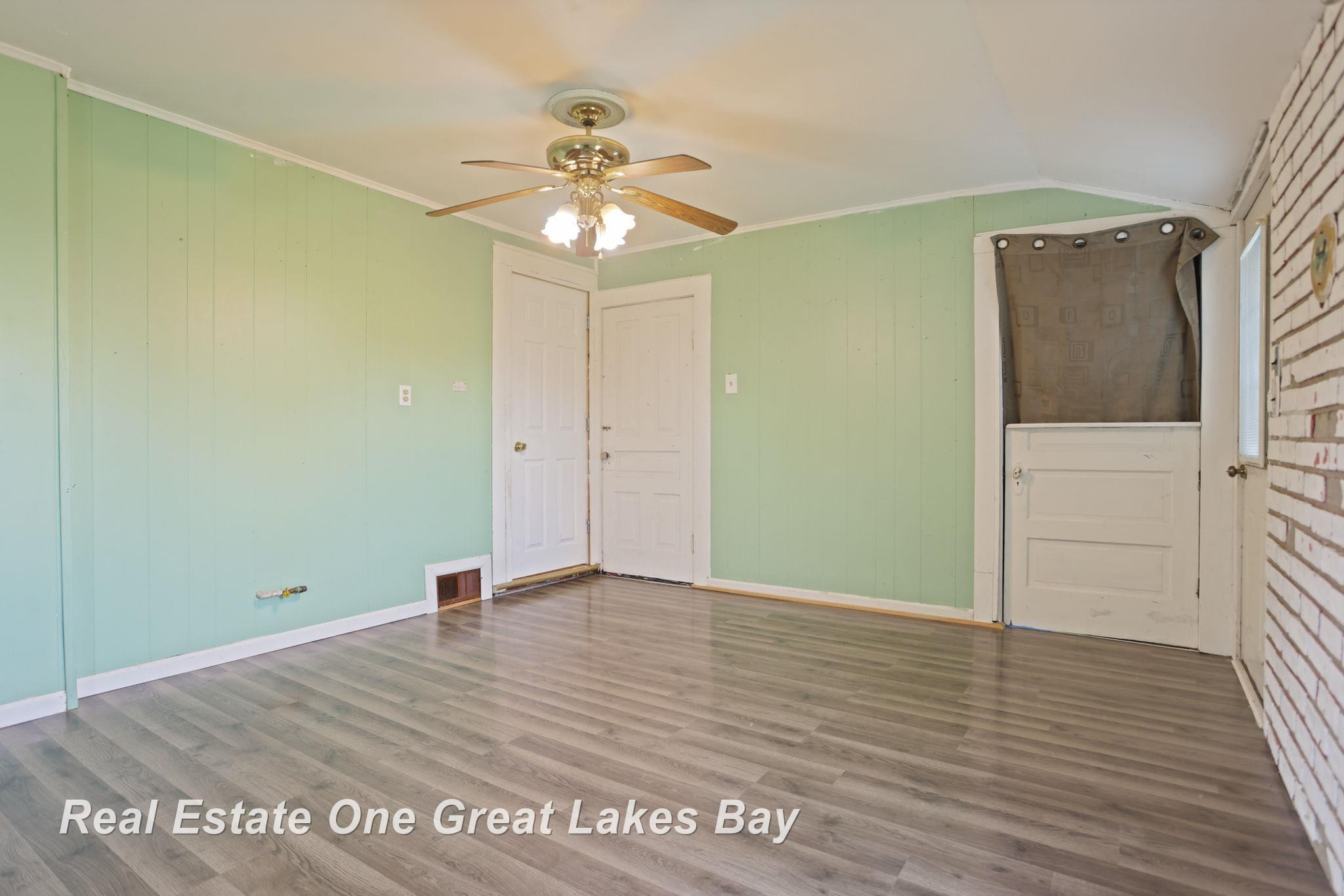 334 Main Street, Sterling, MI 48659 — Photo 21