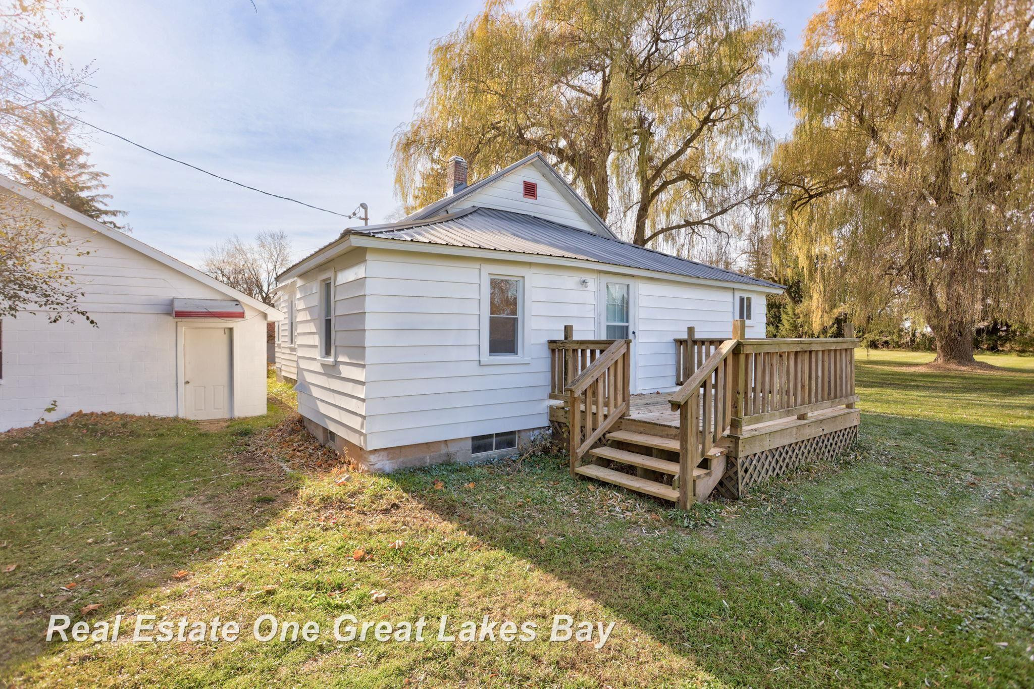 334 Main Street, Sterling, MI 48659 — Photo 28