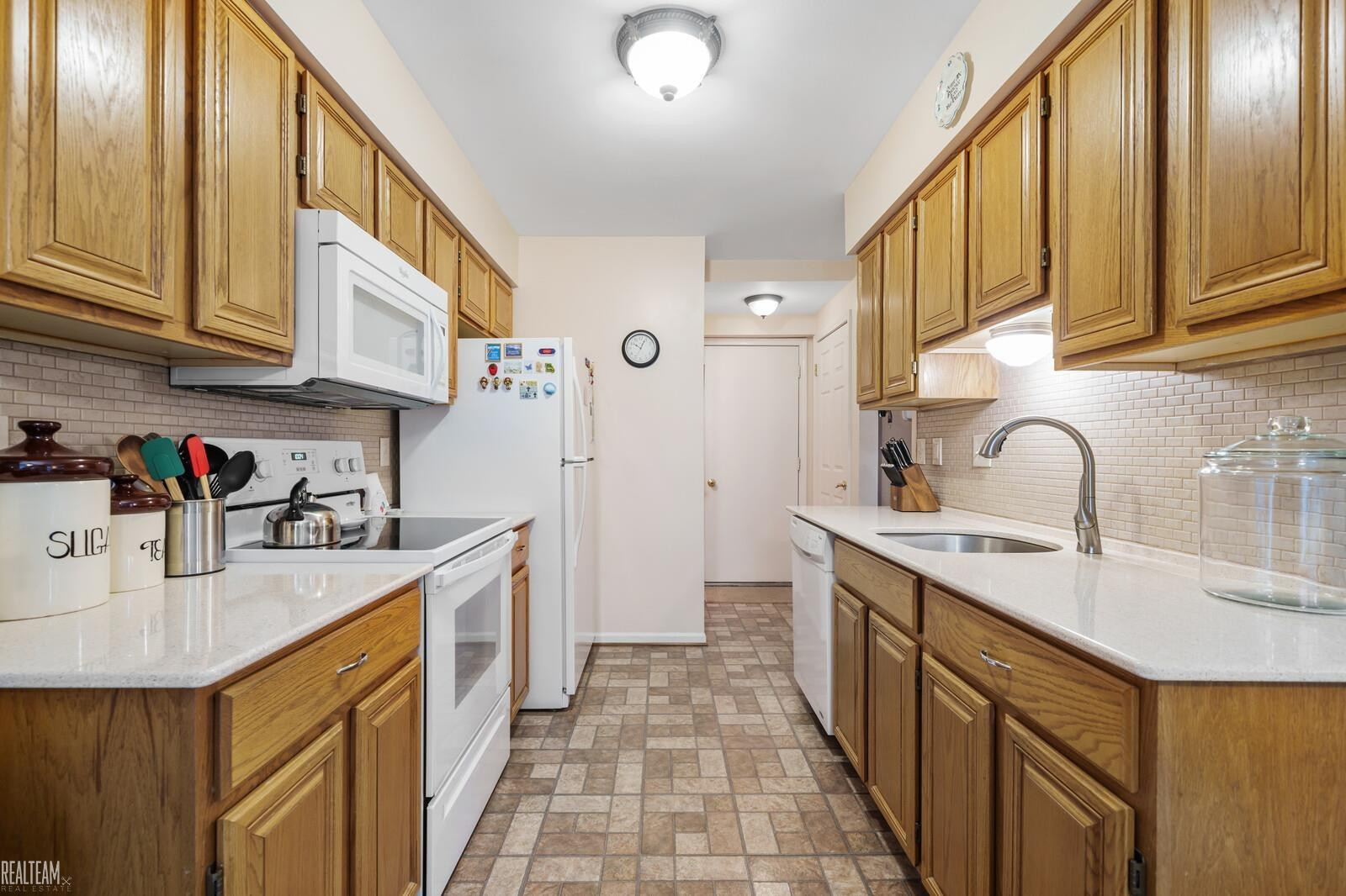 44609 Georgia Court, Clinton Twp, MI 48038 — Photo 9