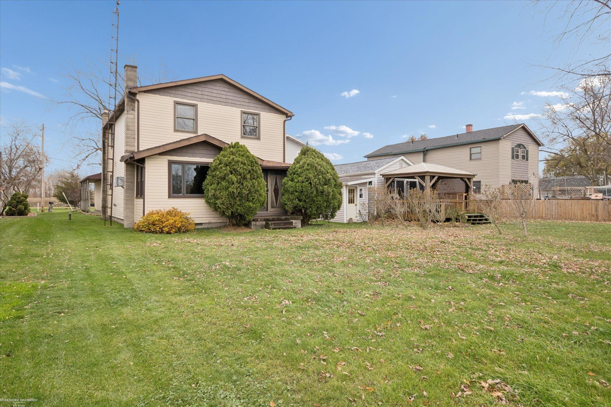 3028 Morin Point Street, Erie, MI — Photo 3