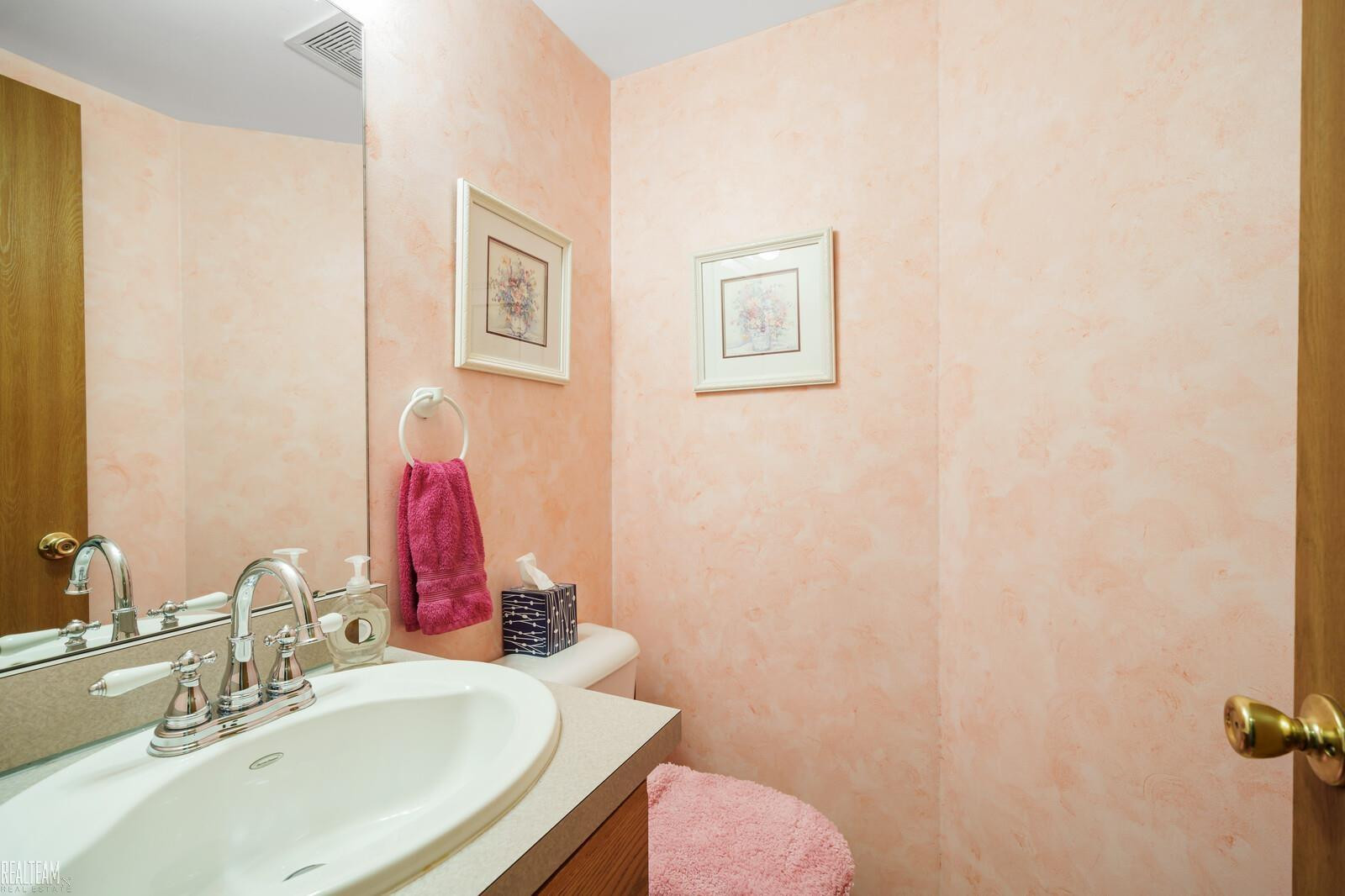 44609 Georgia Court, Clinton Twp, MI 48038 — Photo 11