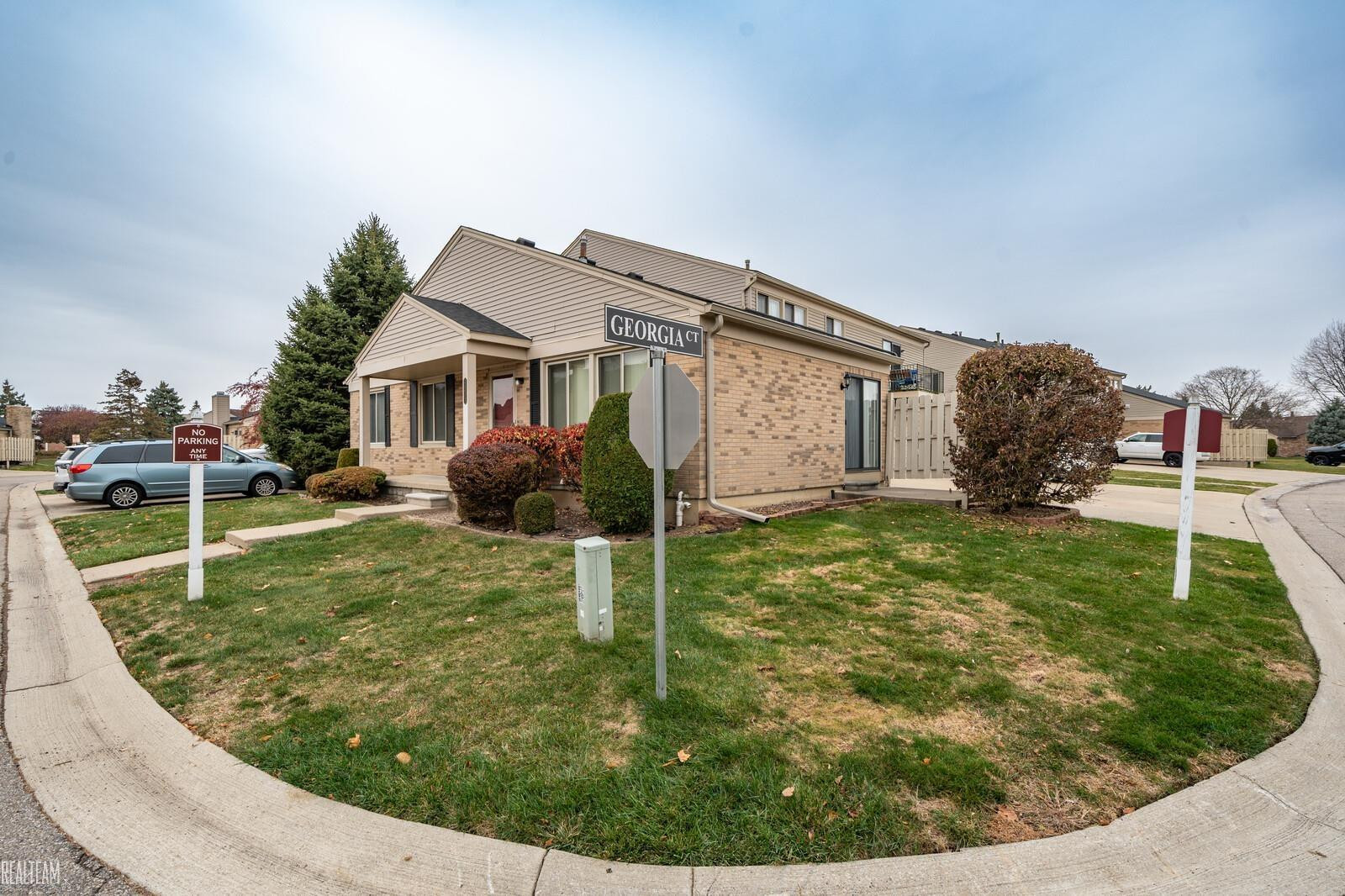 44609 Georgia Court, Clinton Twp, MI 48038 — Photo 20